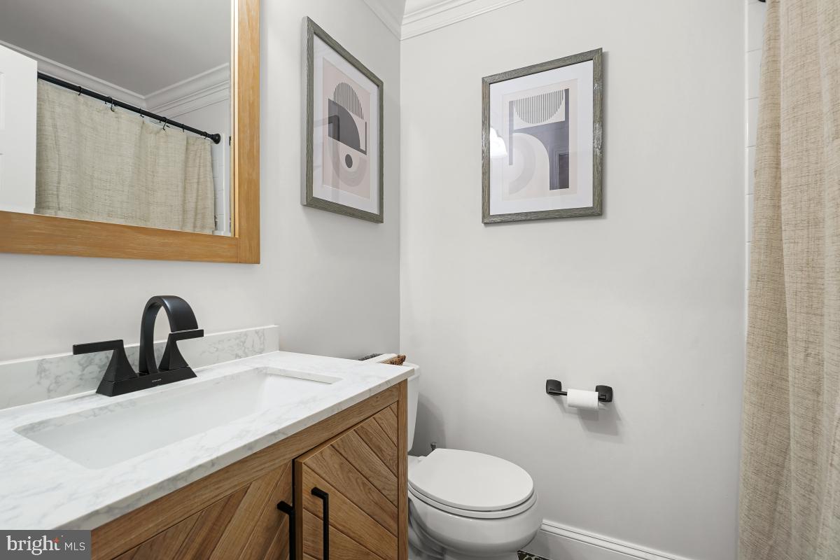 AYRLAWN - Residential