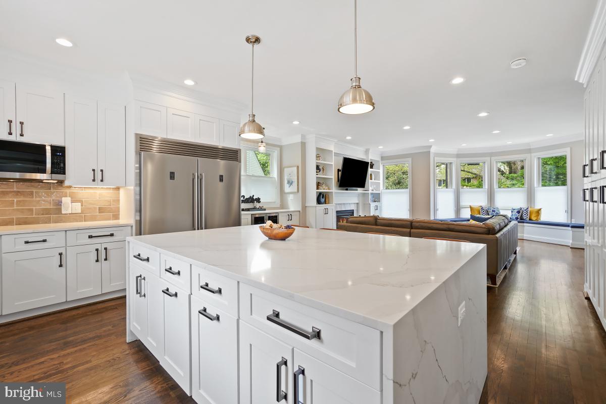 AYRLAWN - Residential