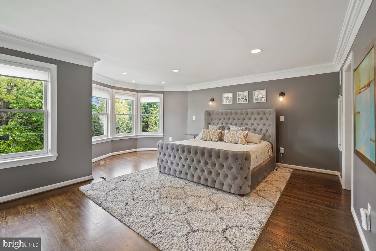 AYRLAWN - Residential