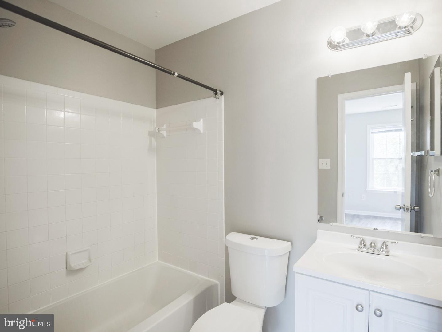 BEAU RIDGE ESTATES - Residential Lease