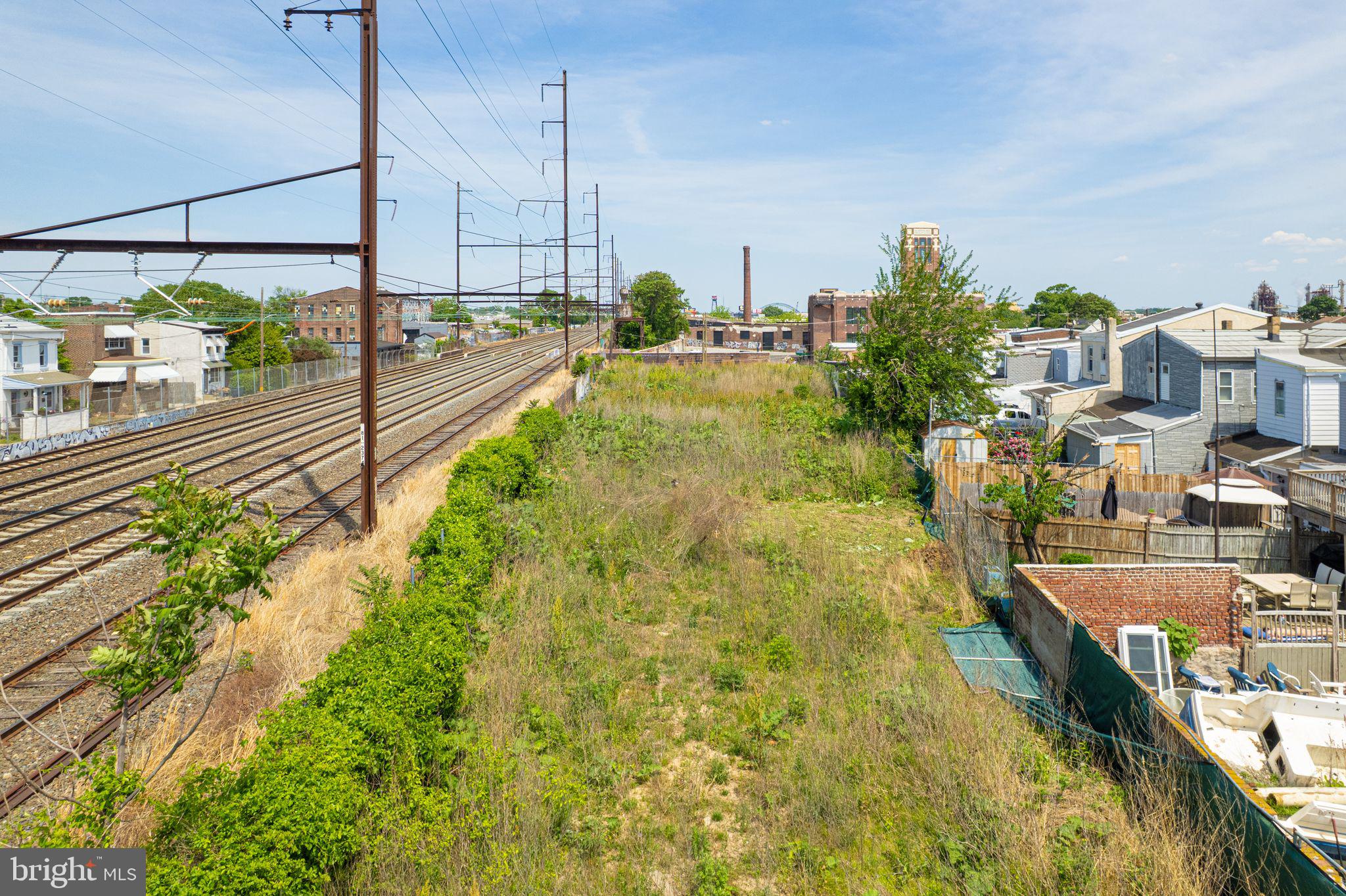 FRANKFORD - Commercial Sale