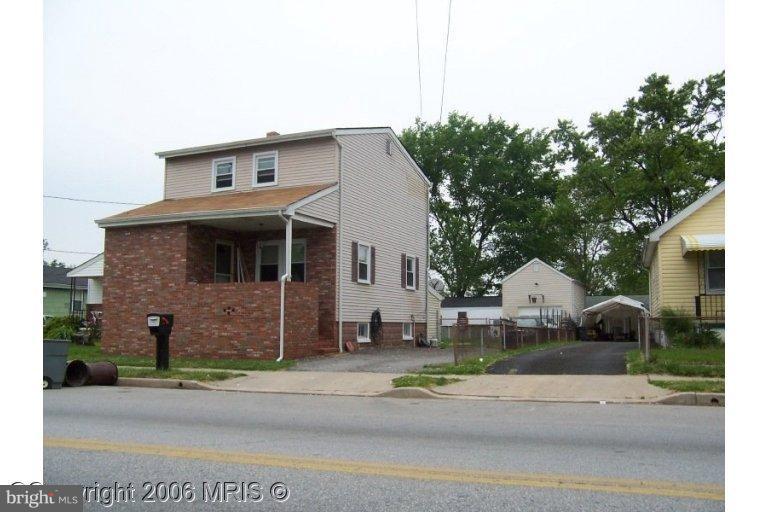 CATONSVILLE MANOR - Residential