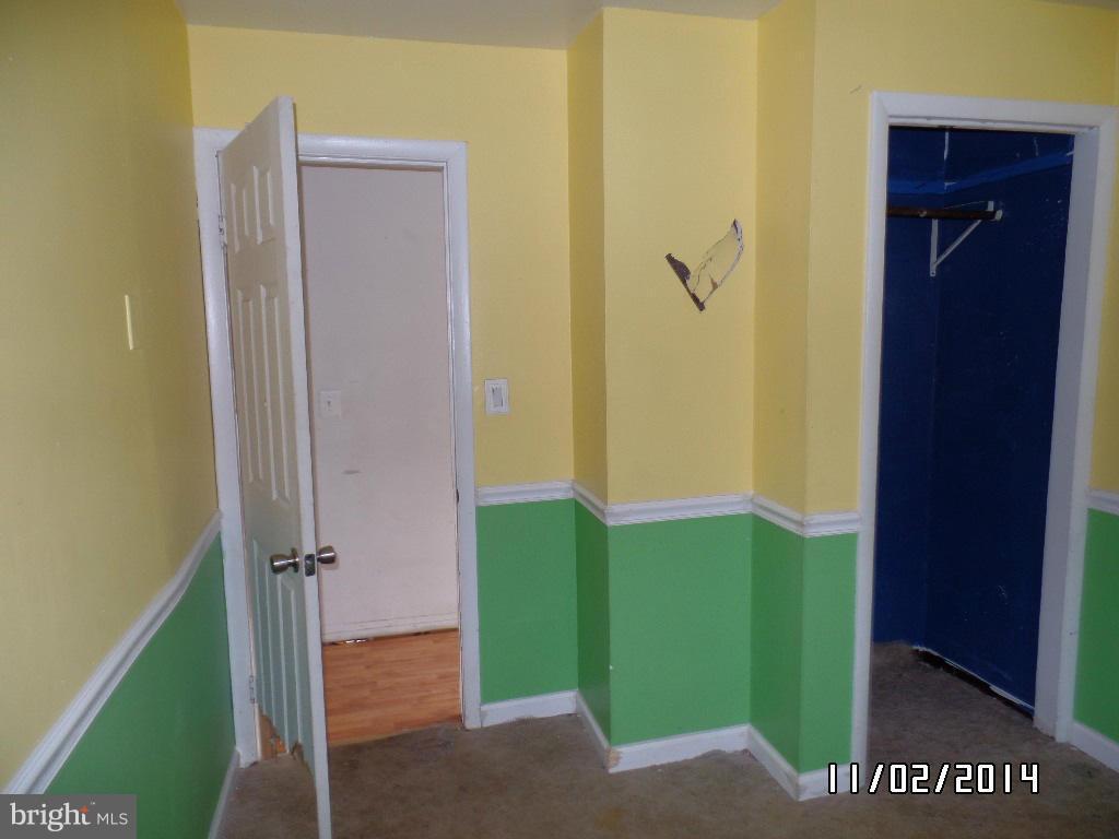 CATONSVILLE MANOR - Residential