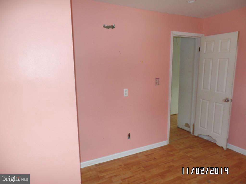 CATONSVILLE MANOR - Residential