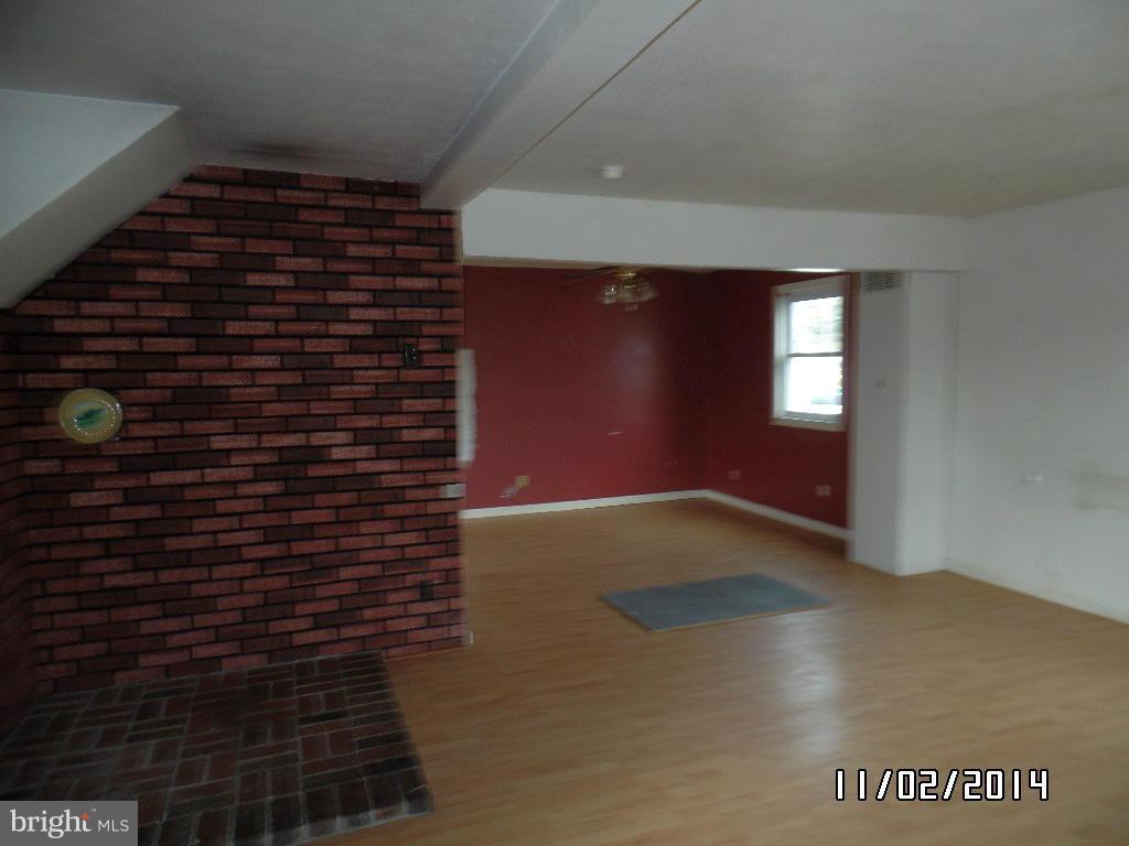 CATONSVILLE MANOR - Residential