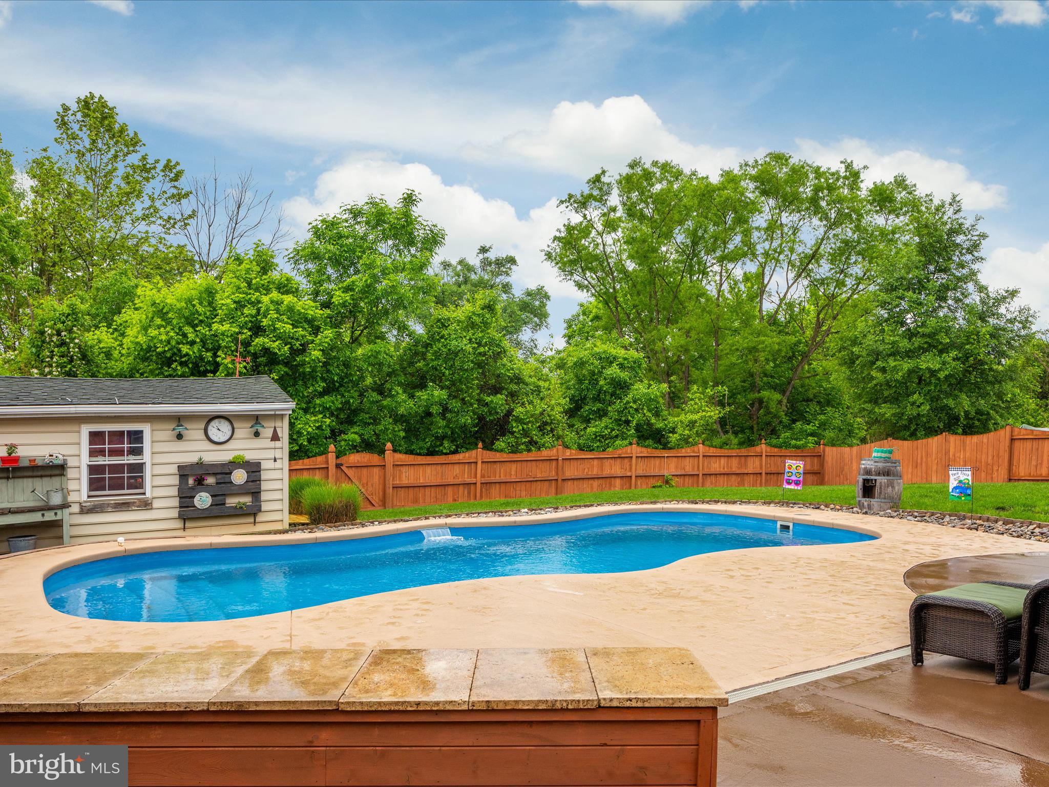 SUNNYBROOK ESTATES - Residential