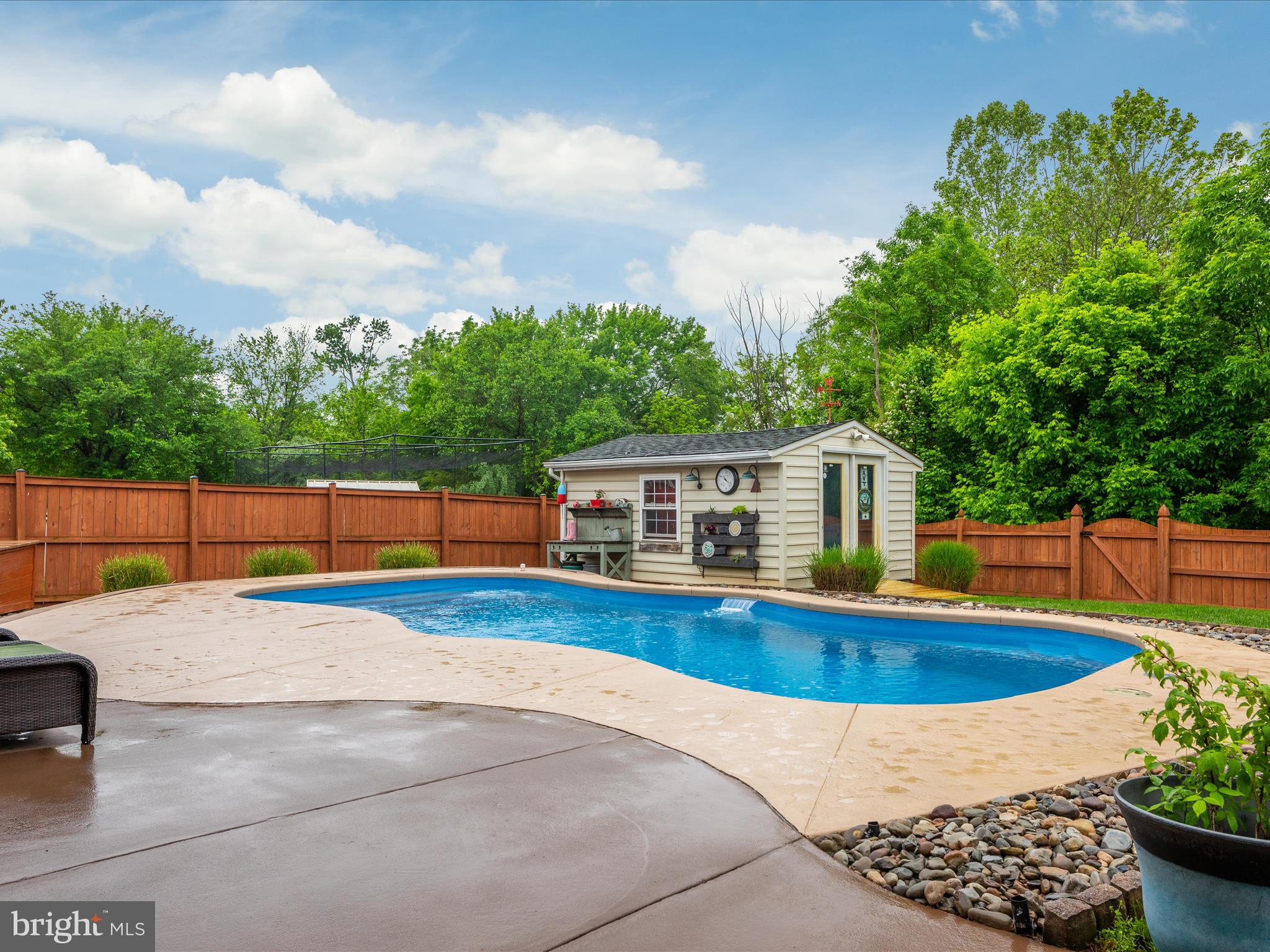 SUNNYBROOK ESTATES - Residential