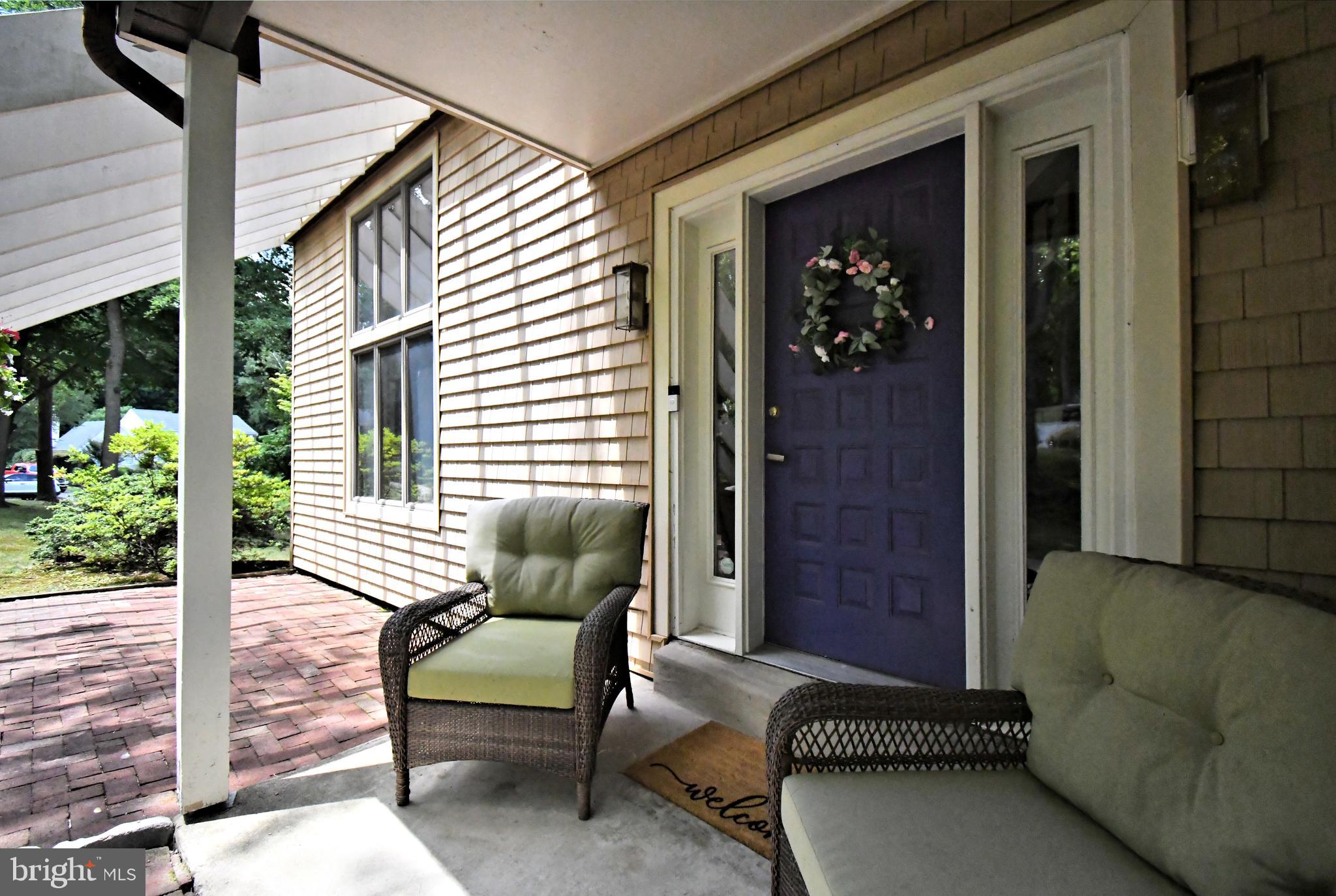 22 WYCHWOOD LANE