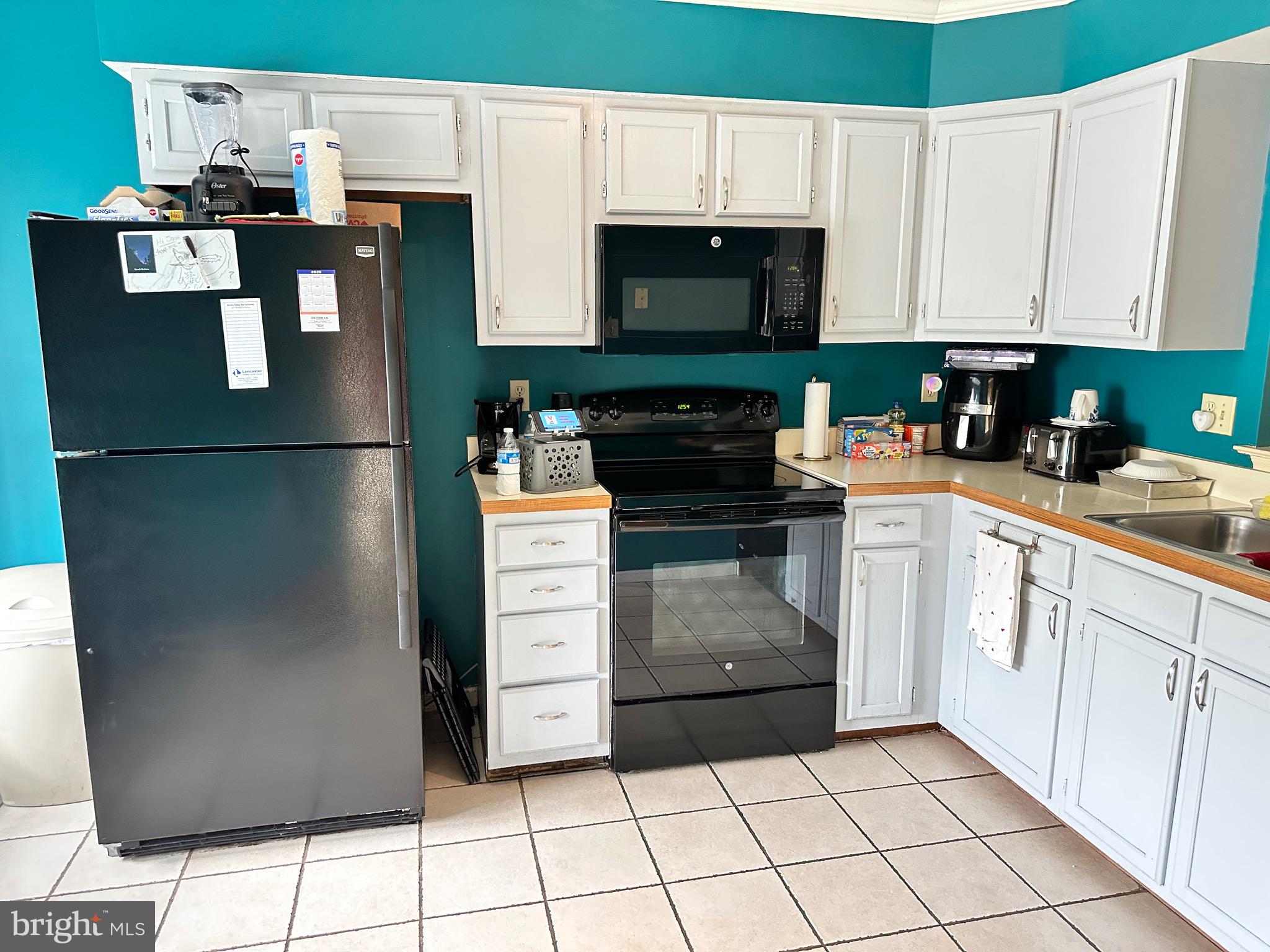 GRANDVIEW CHASE - Residential