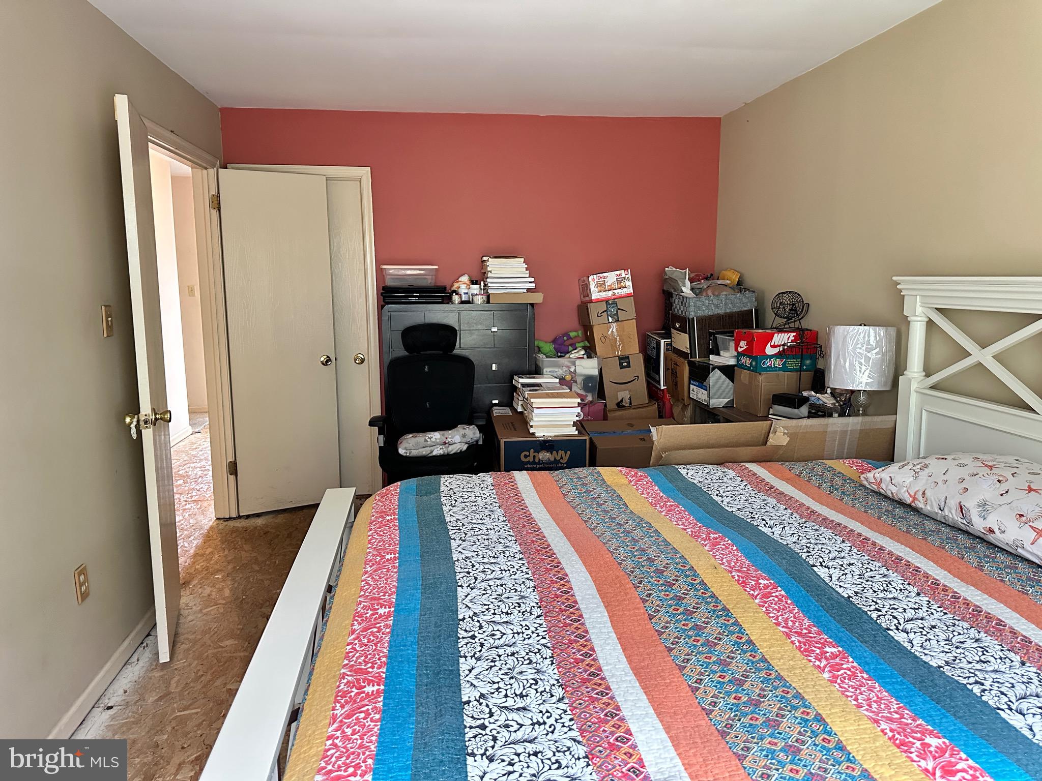 GRANDVIEW CHASE - Residential