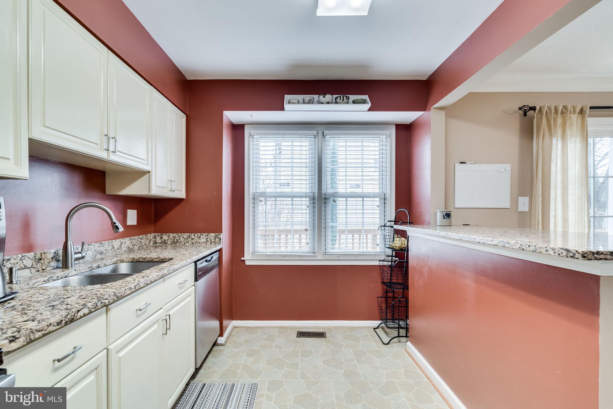 CAMERON KNOLLS - Residential