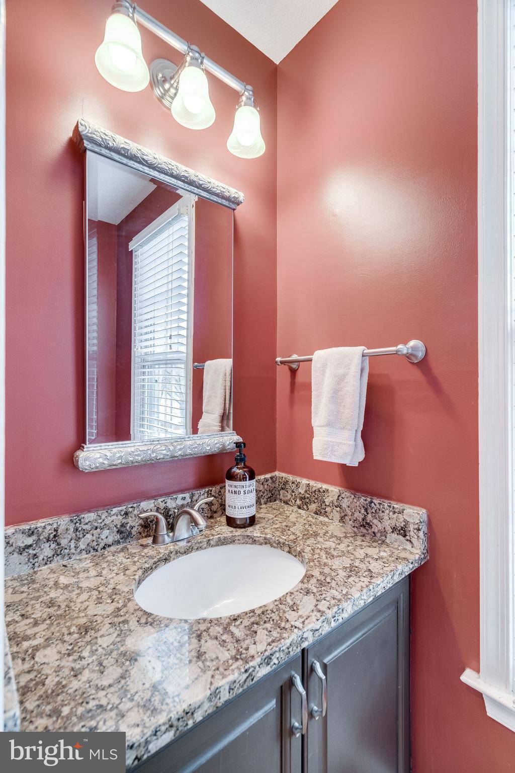 CAMERON KNOLLS - Residential