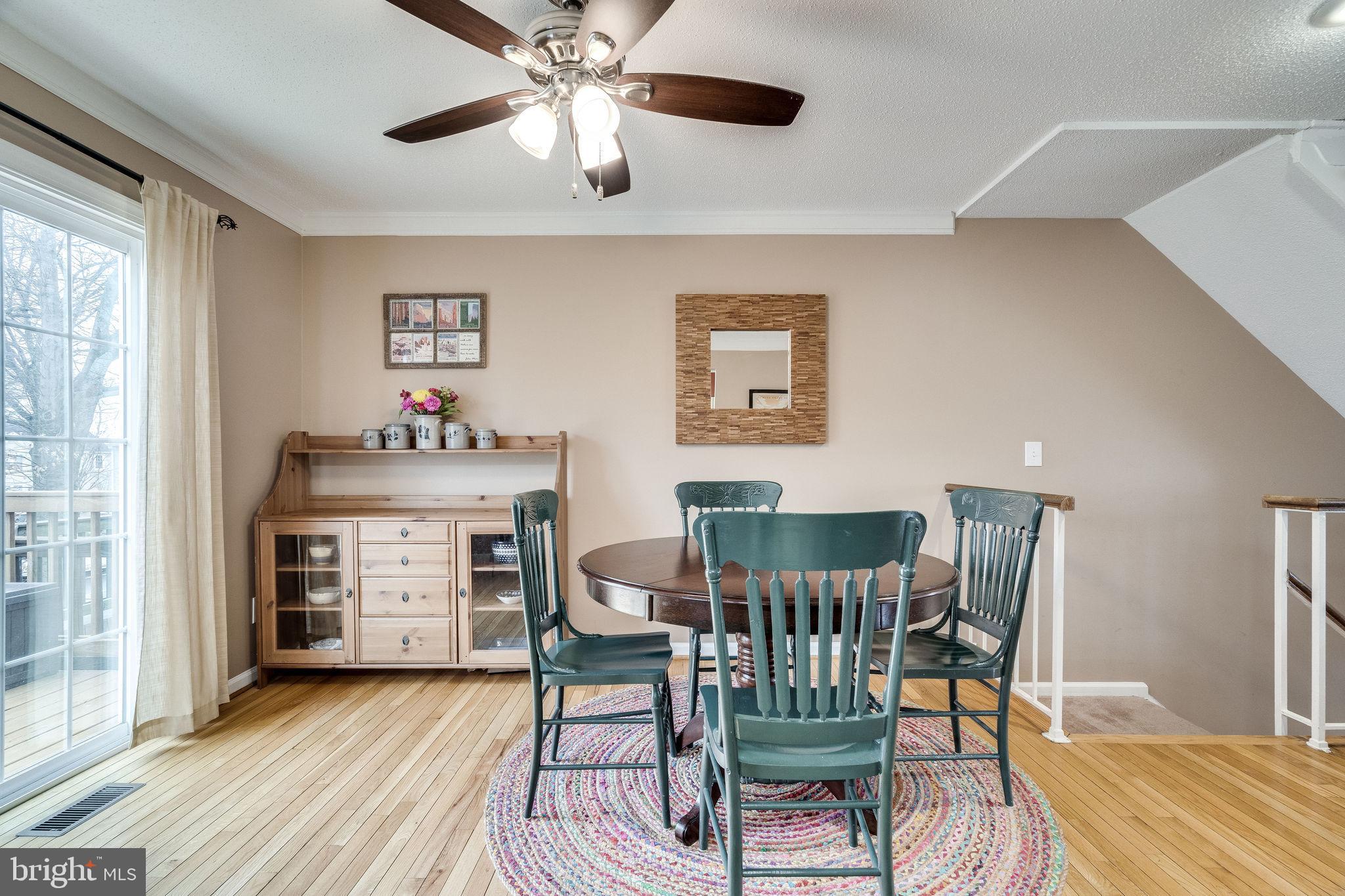 CAMERON KNOLLS - Residential