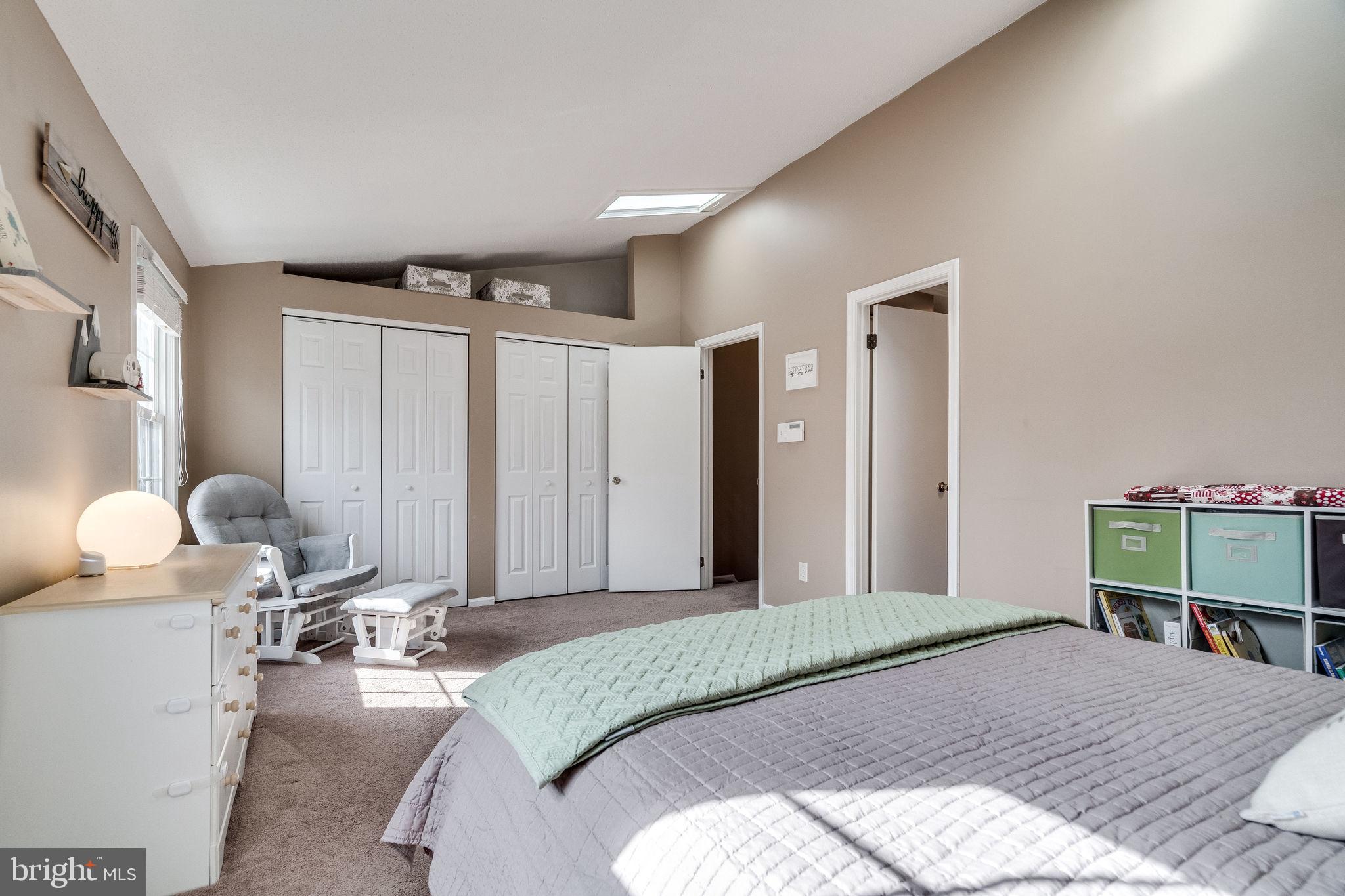 CAMERON KNOLLS - Residential