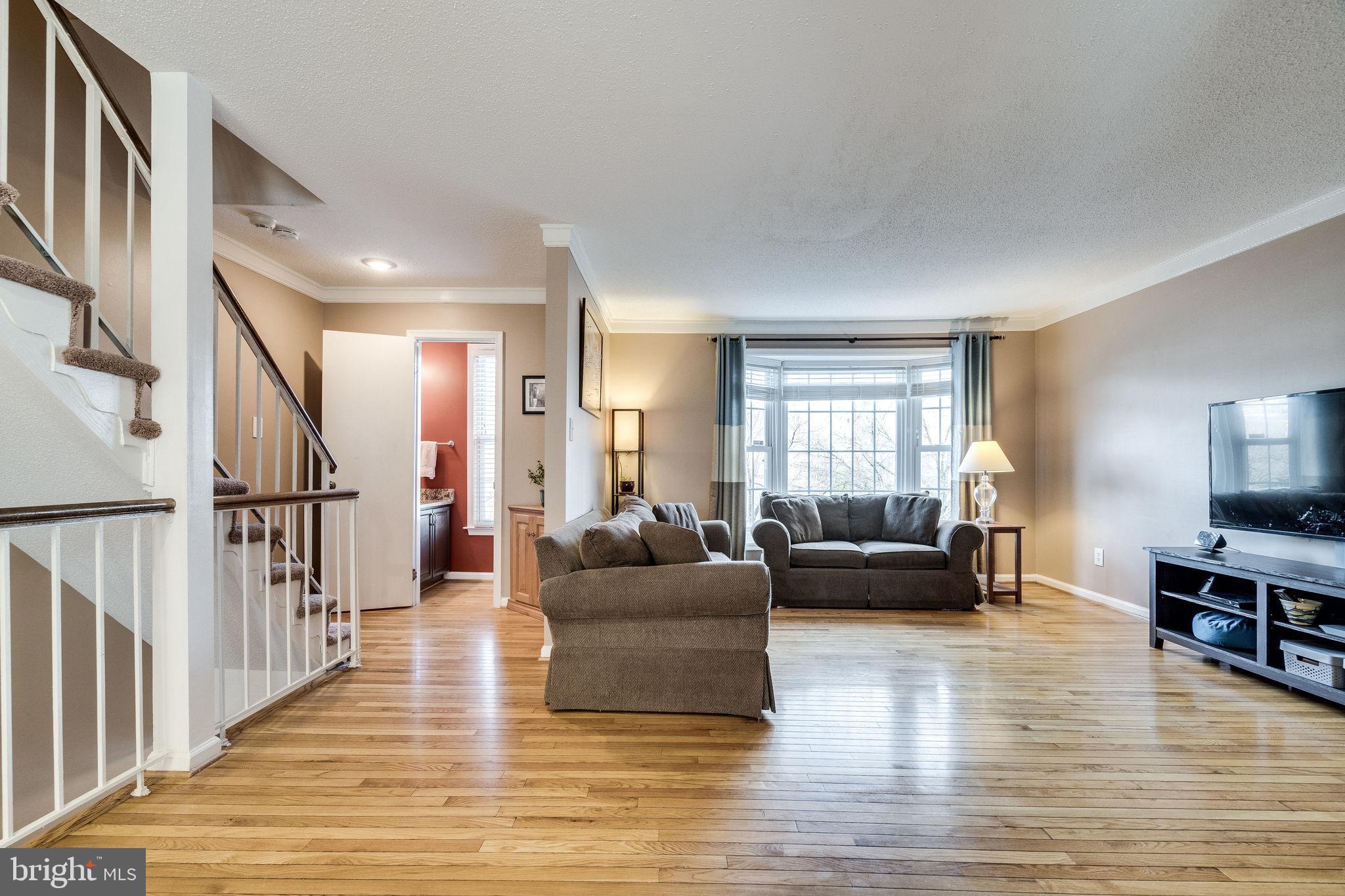 CAMERON KNOLLS - Residential