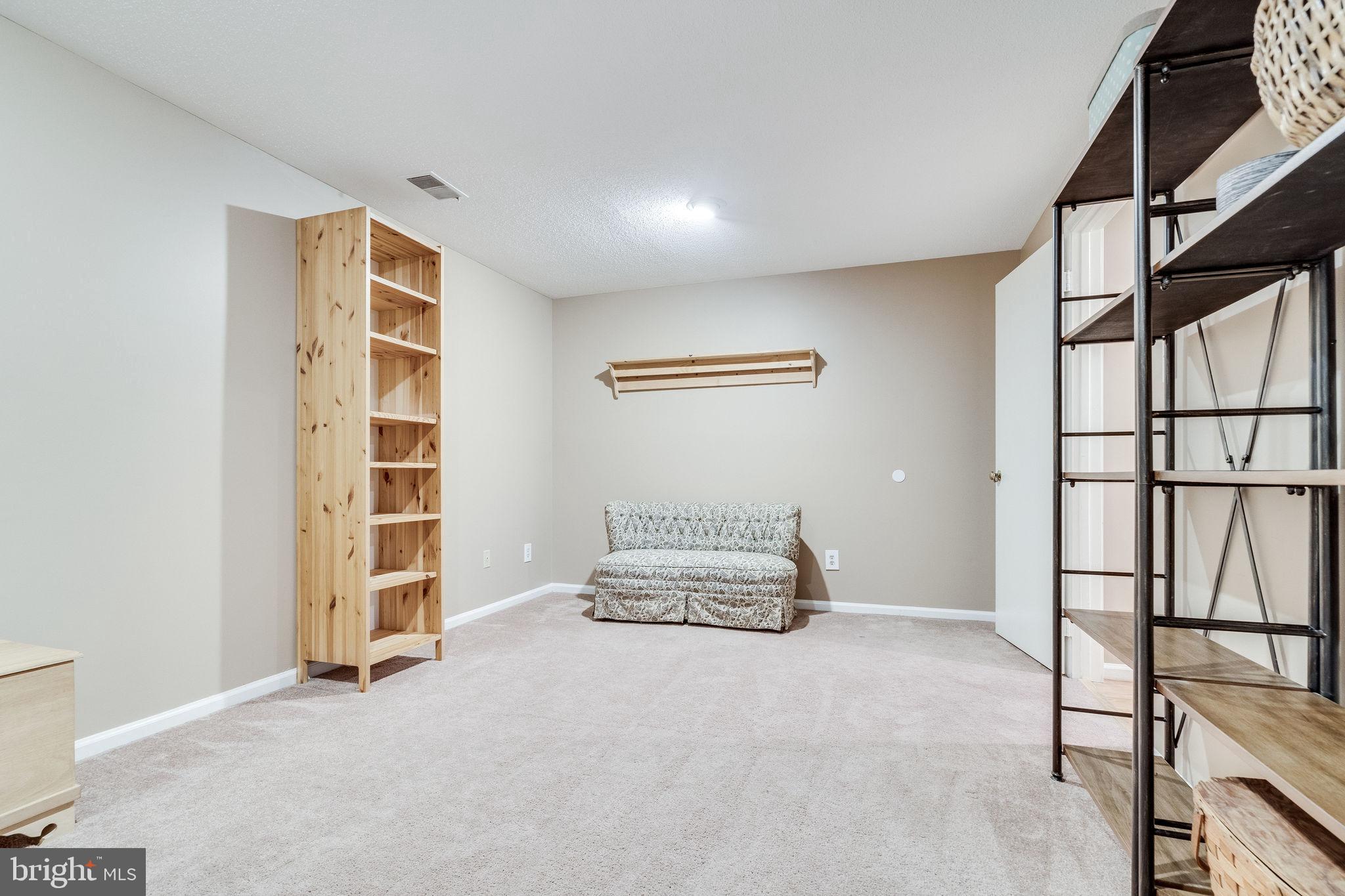 CAMERON KNOLLS - Residential