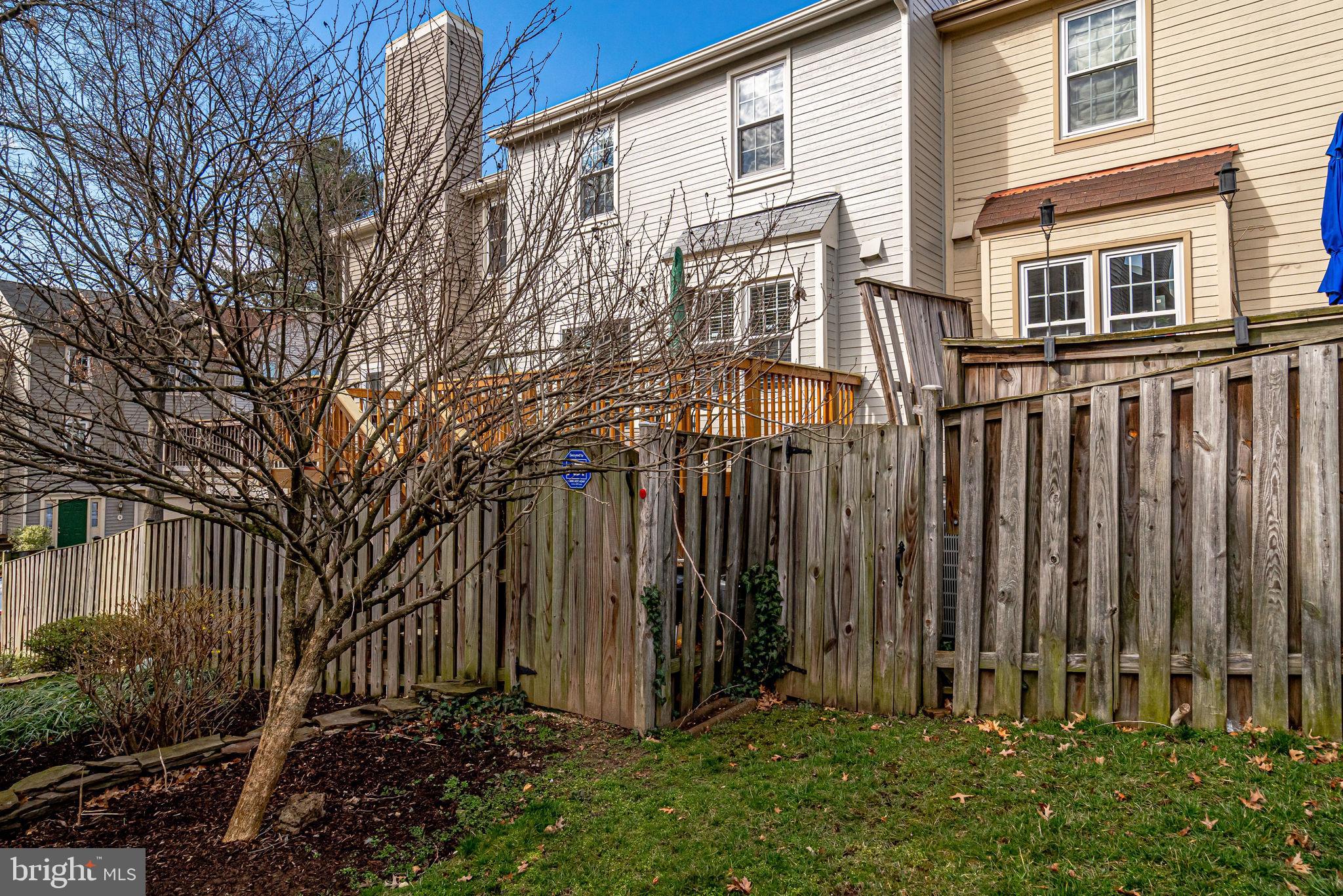 CAMERON KNOLLS - Residential