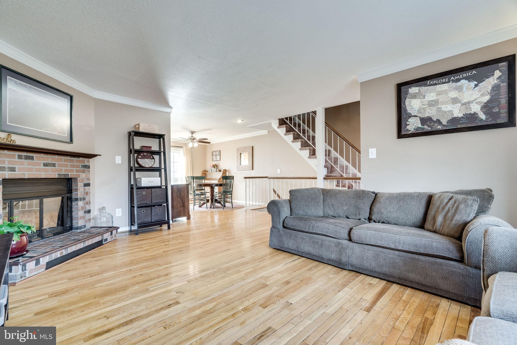 CAMERON KNOLLS - Residential