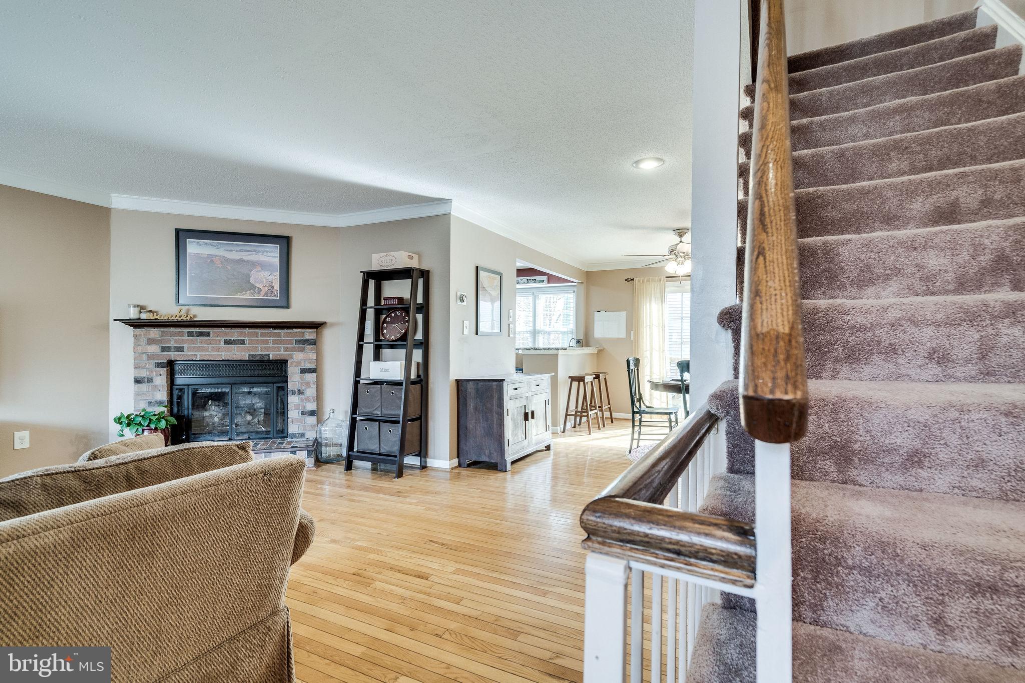 CAMERON KNOLLS - Residential