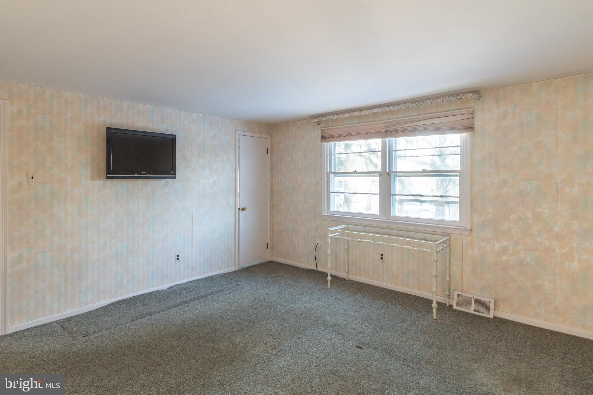 WOODLYN WEST - Residential