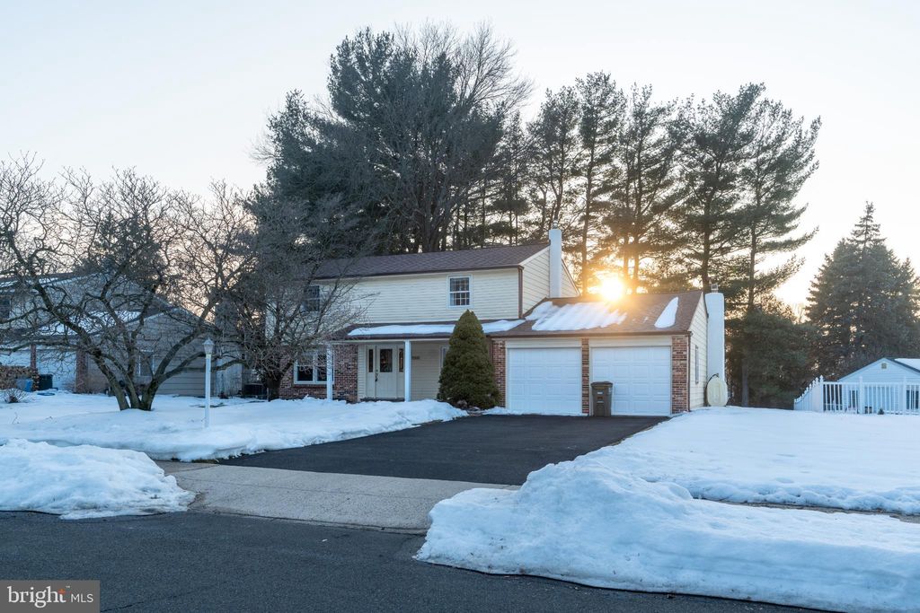 Photo of 709 Autumn Drive, FEASTERVILLE TREVOSE, PA 19053 (MLS # PABU2114264)