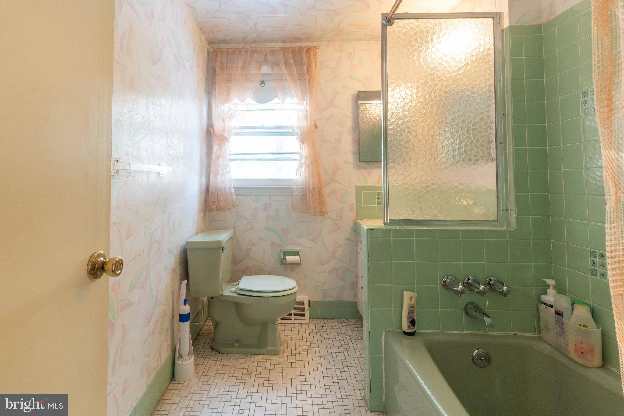 WOODLYN WEST - Residential