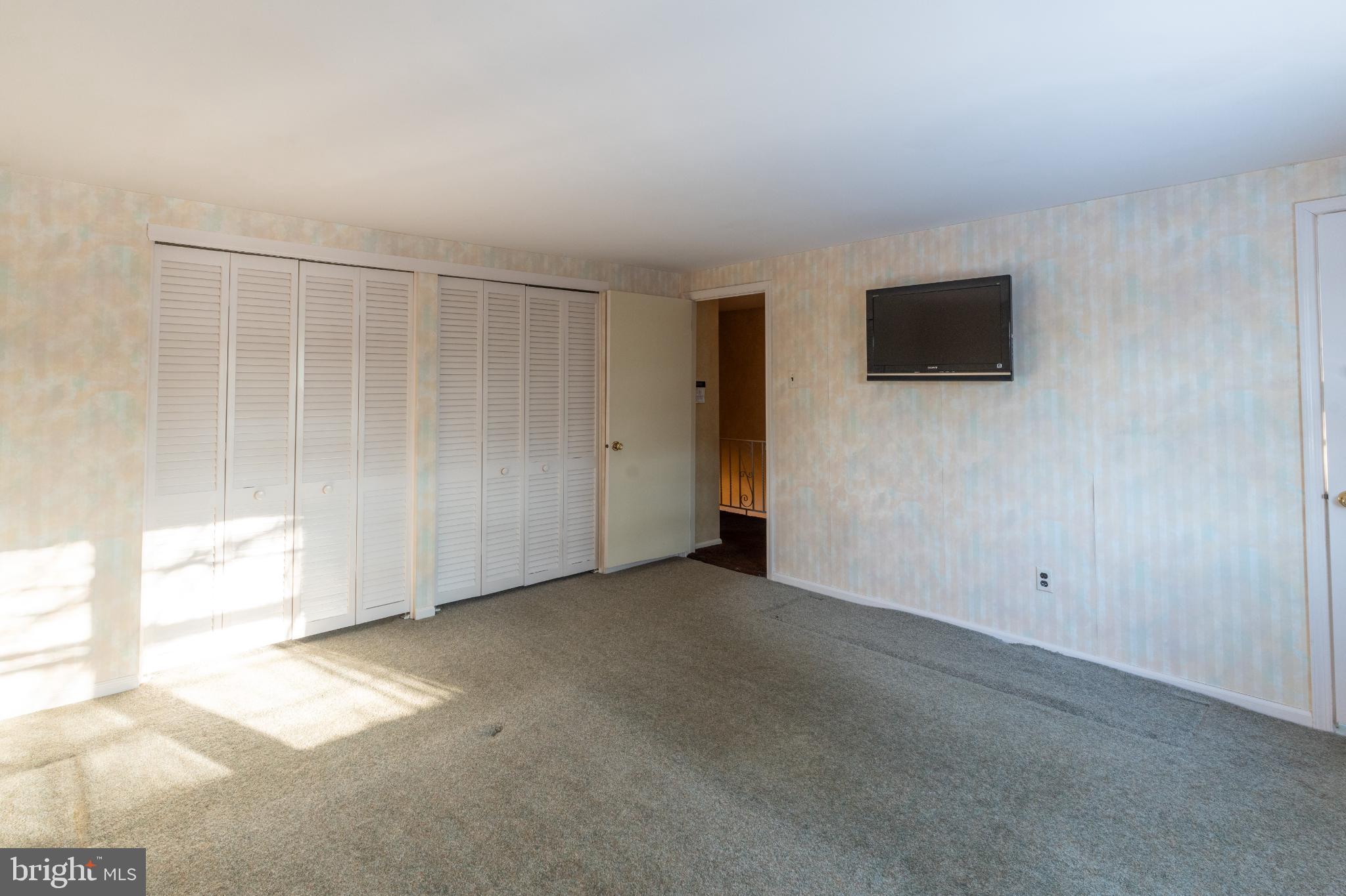 WOODLYN WEST - Residential