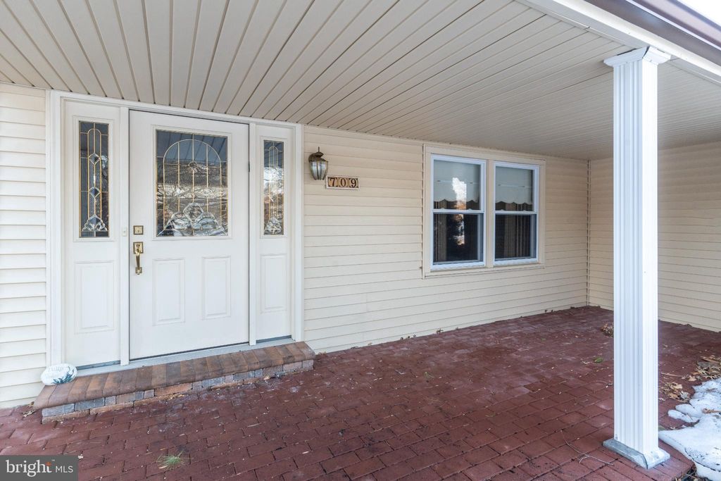 Photo of 709 Autumn Drive, FEASTERVILLE TREVOSE, PA 19053 (MLS # PABU2114264)