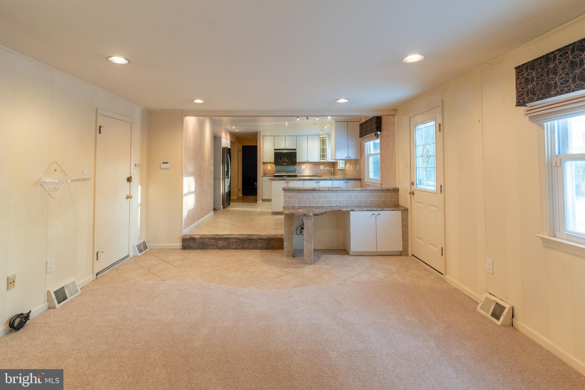 WOODLYN WEST - Residential