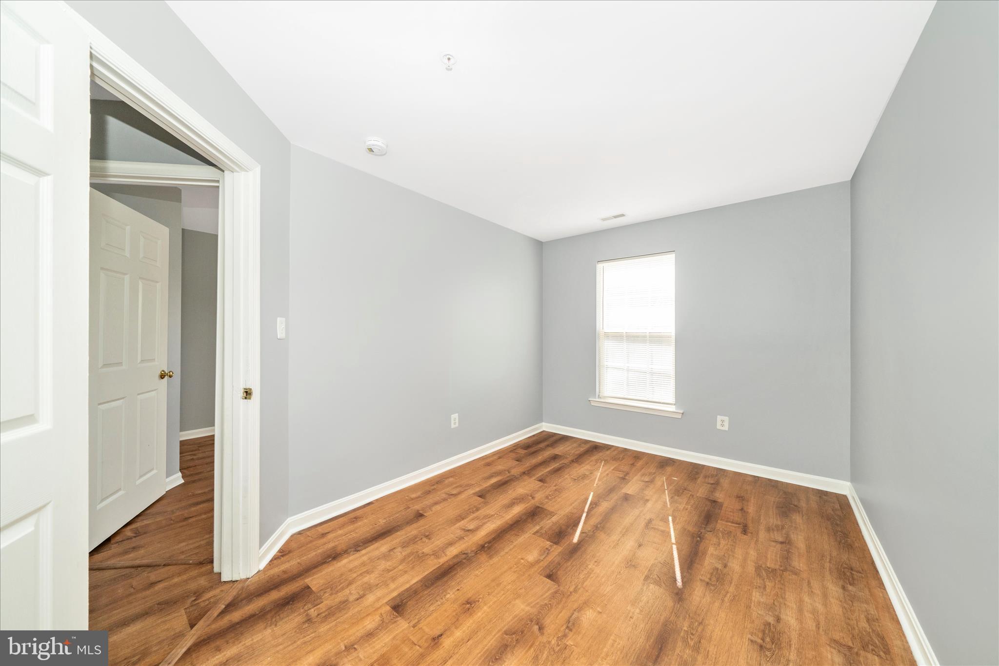 RUSSETT - Residential