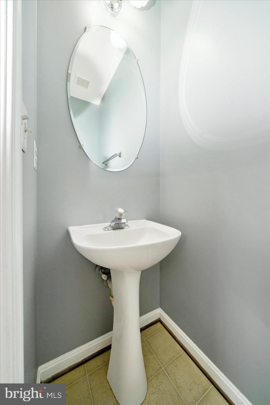 RUSSETT - Residential