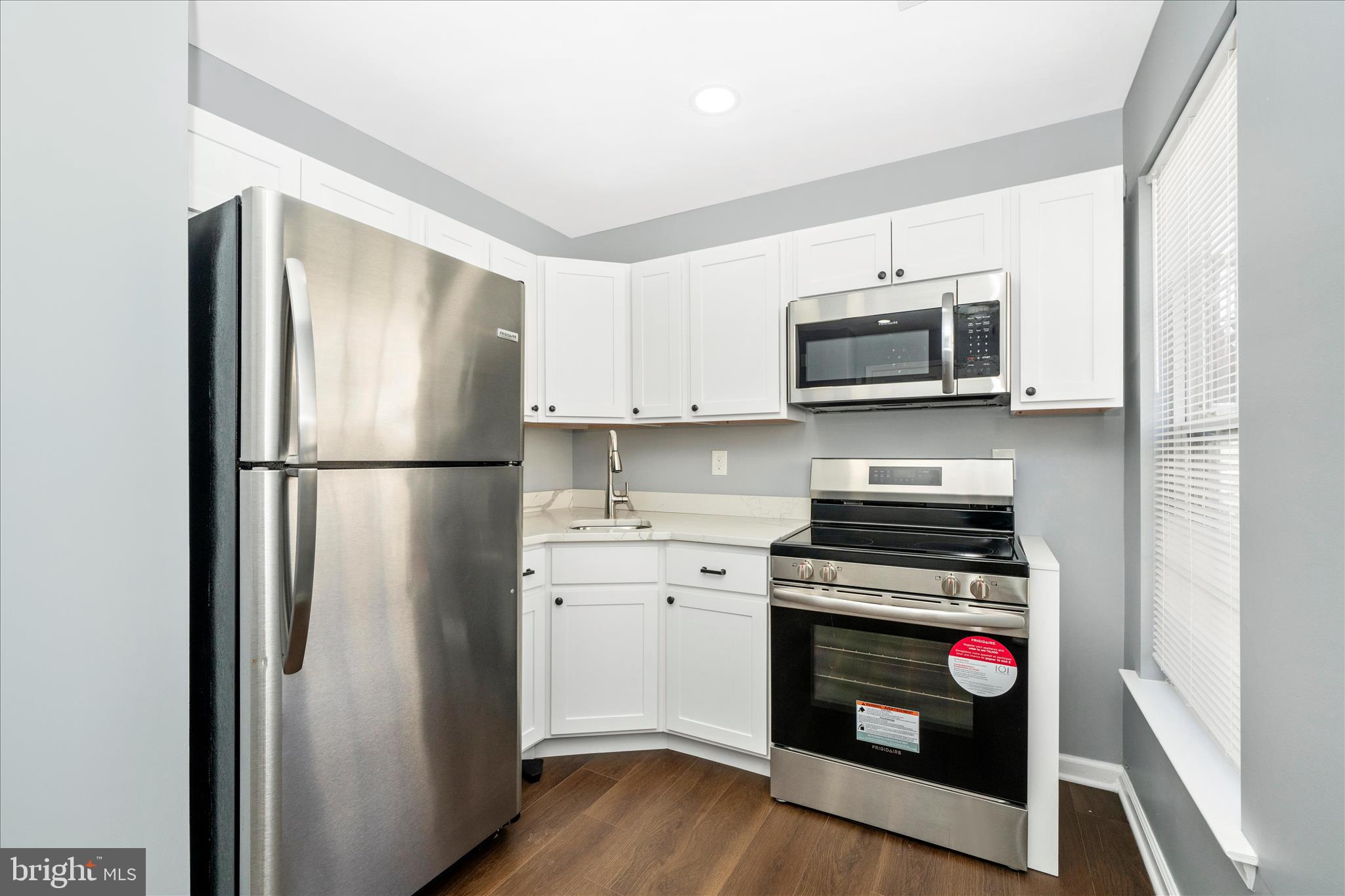 RUSSETT - Residential