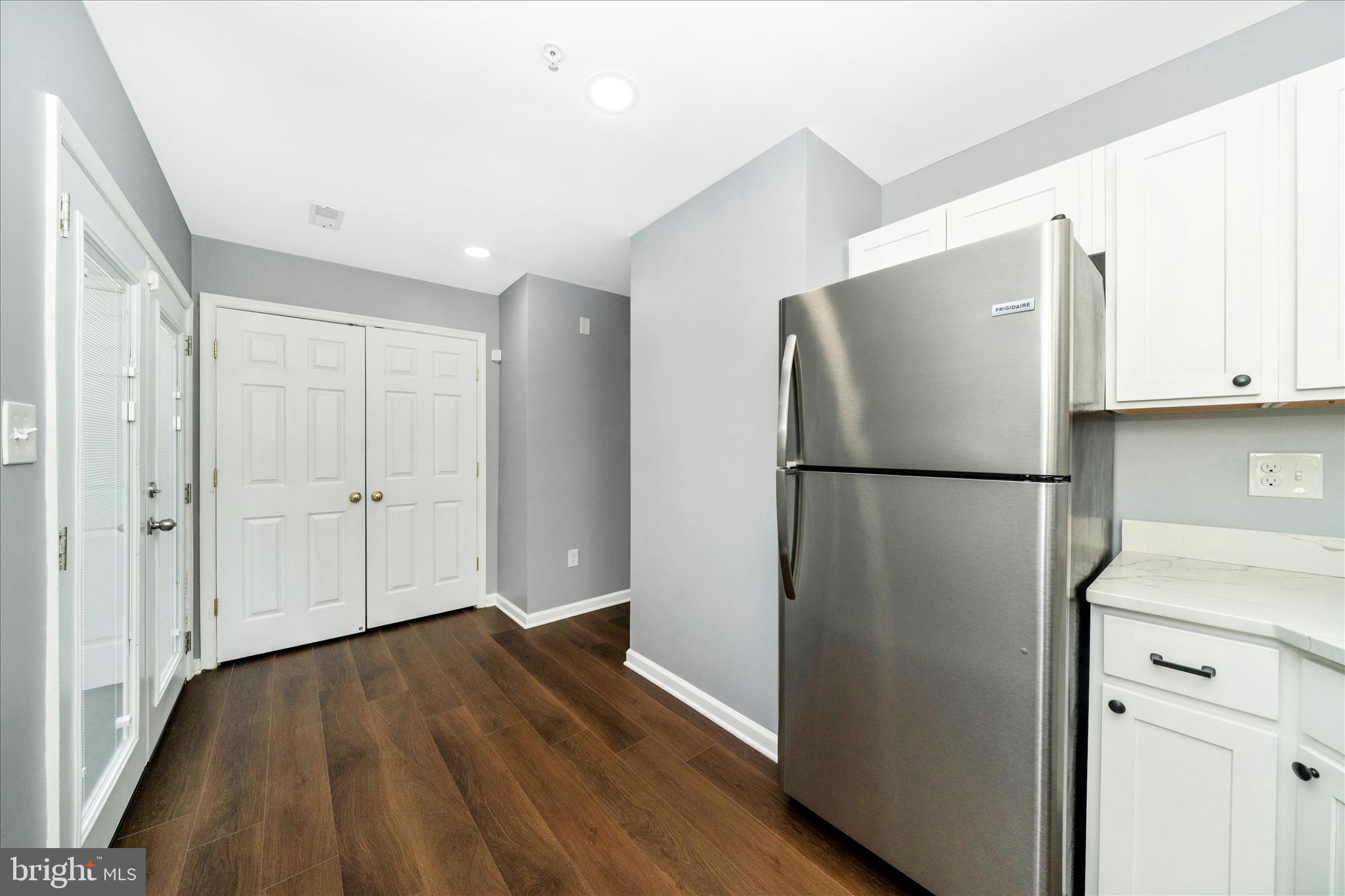 RUSSETT - Residential