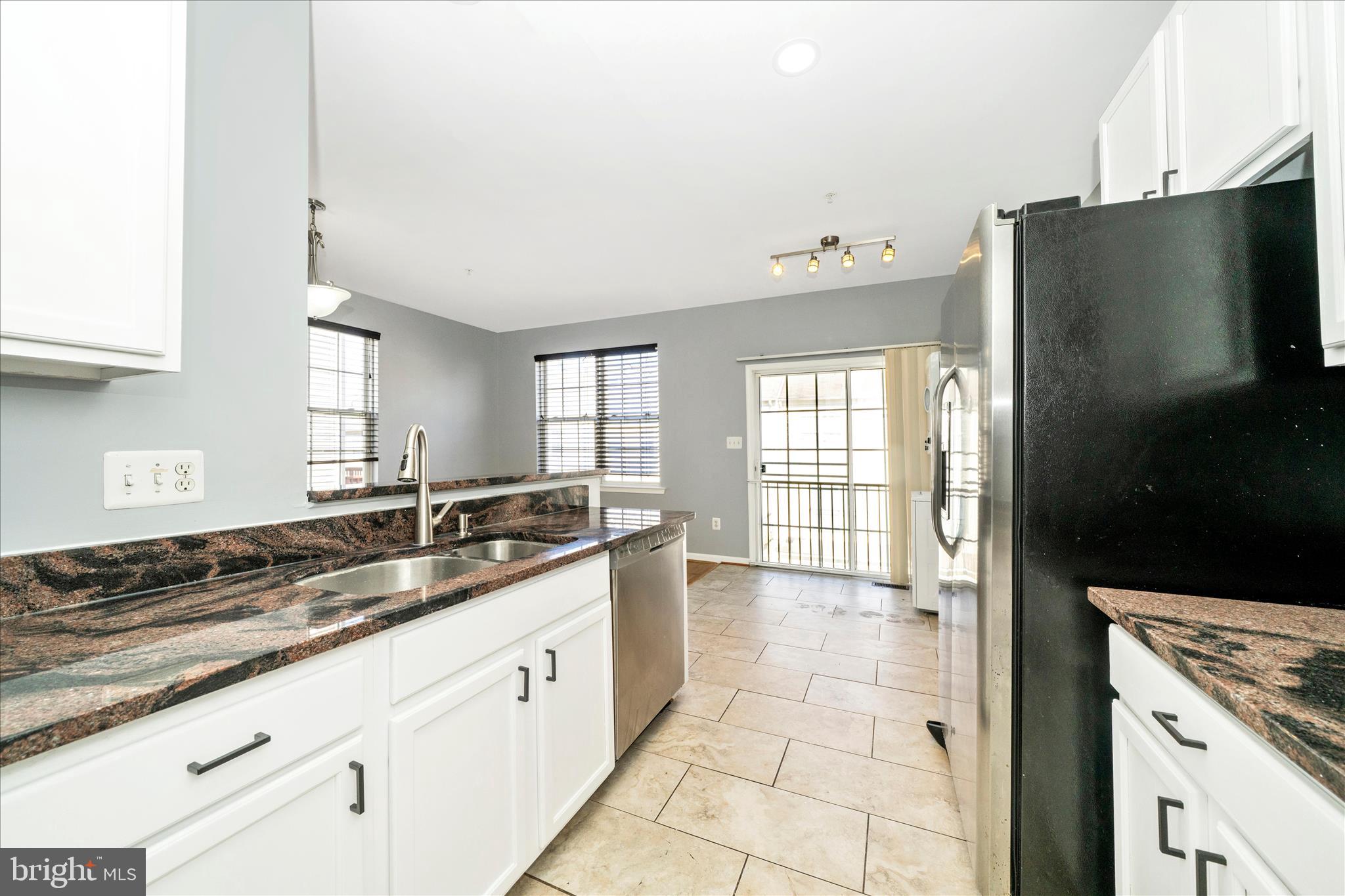 RUSSETT - Residential