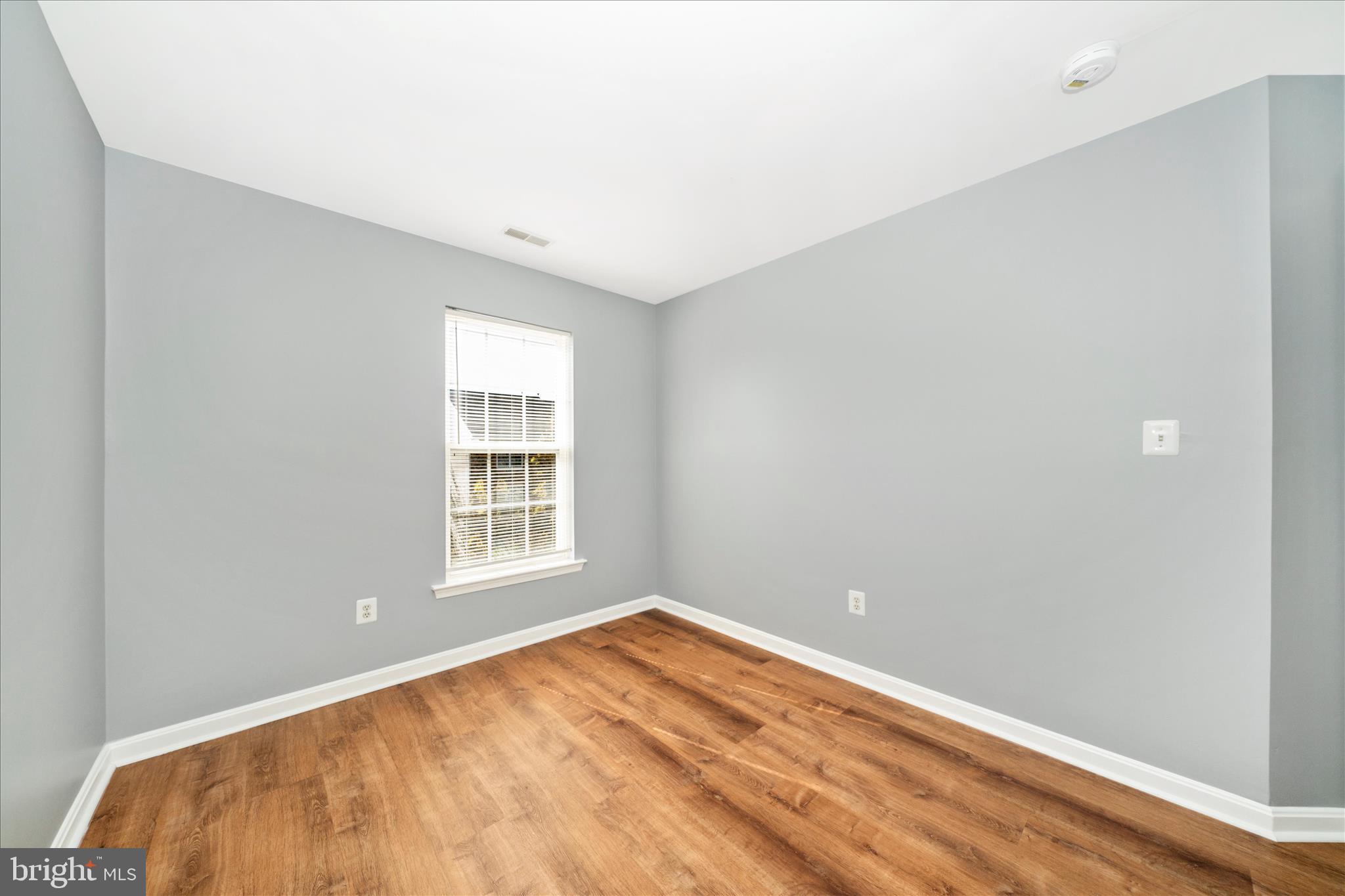 RUSSETT - Residential