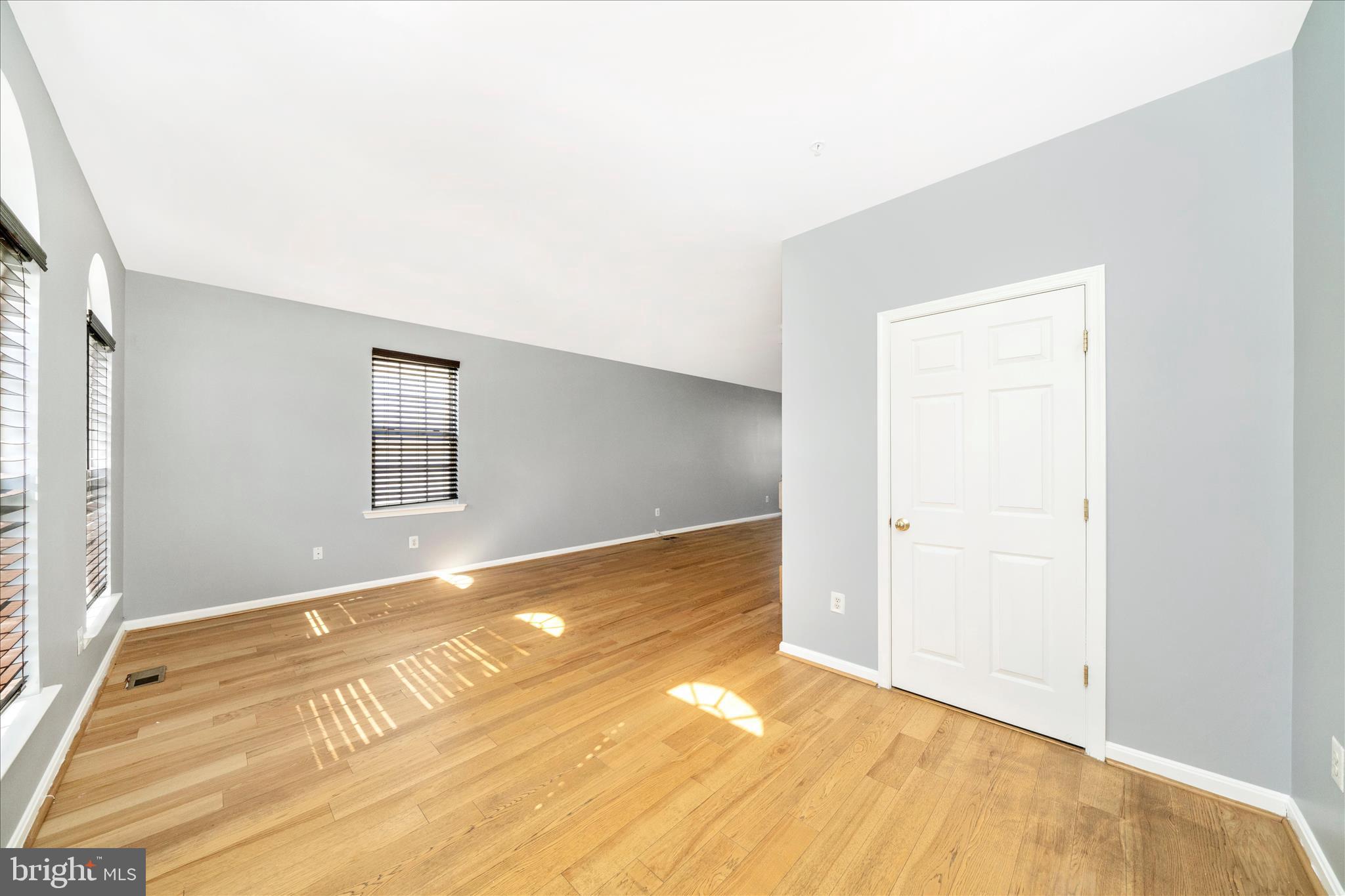 RUSSETT - Residential