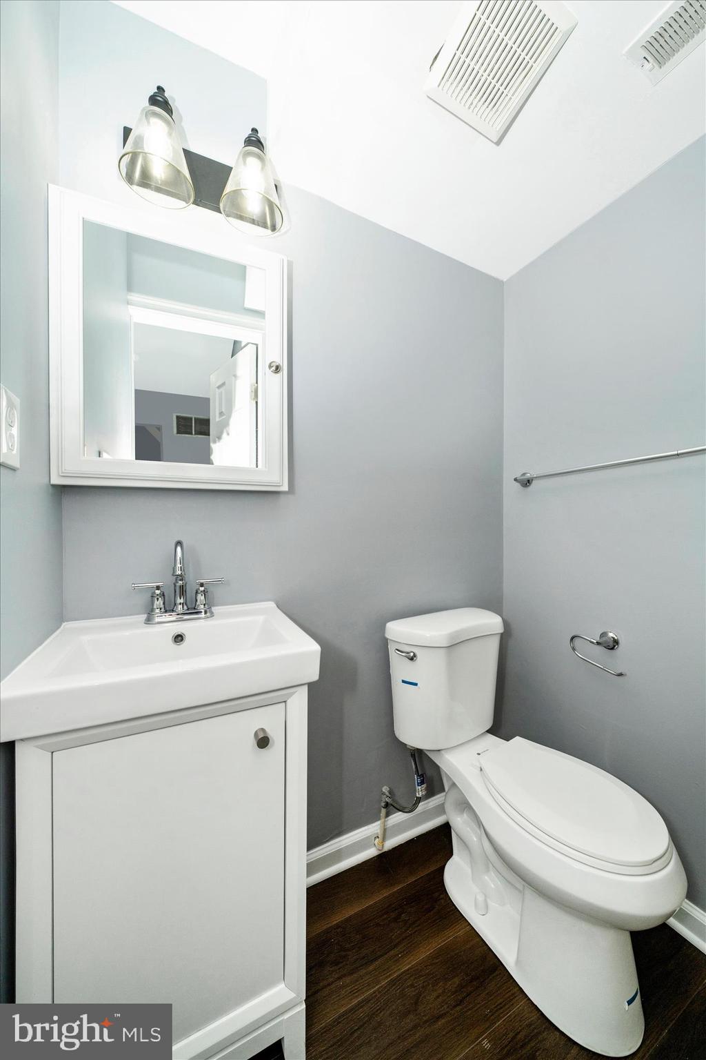 RUSSETT - Residential