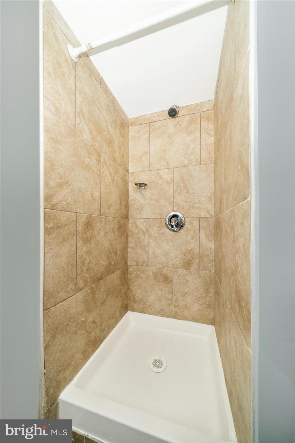 RUSSETT - Residential