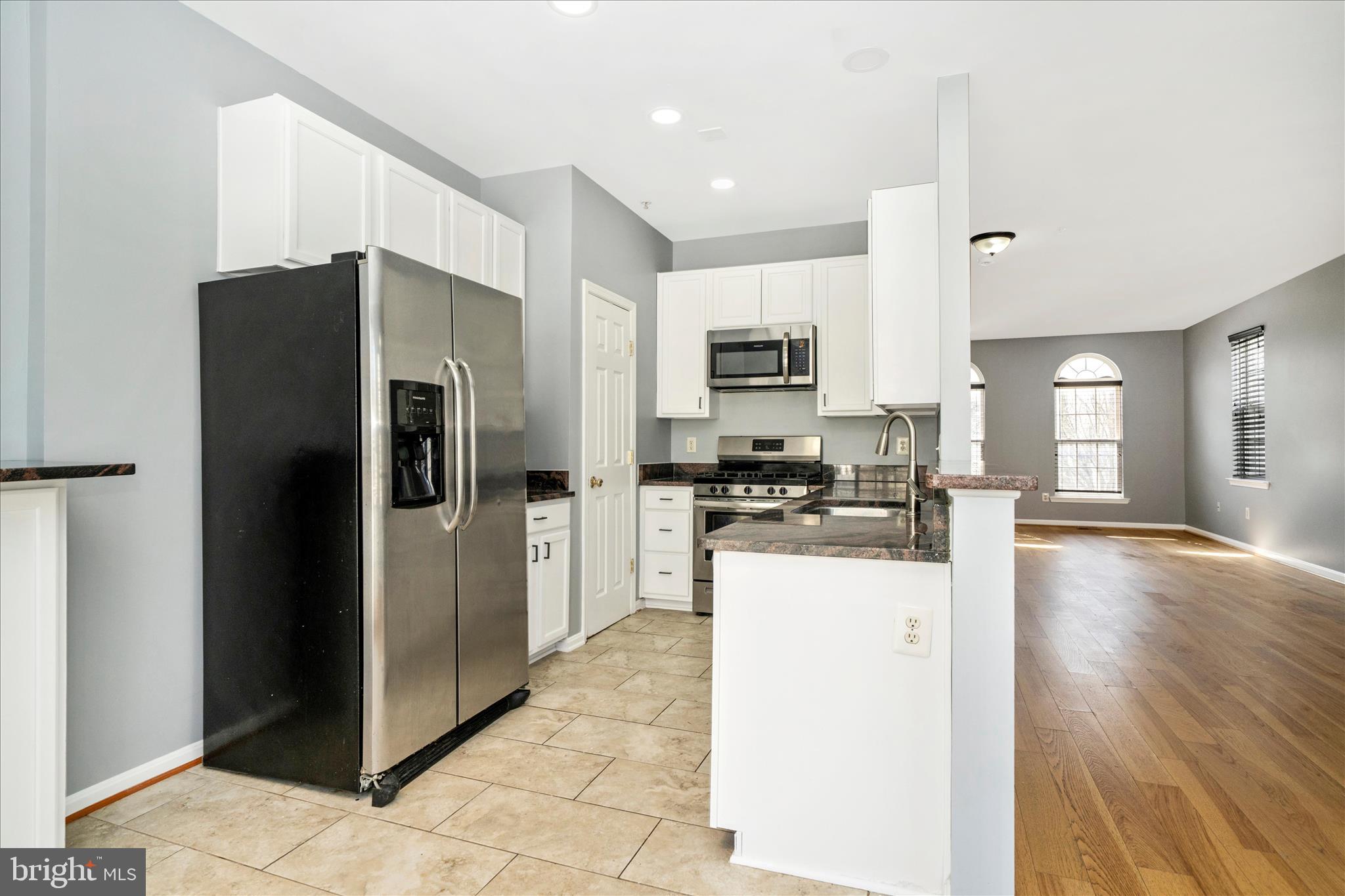 RUSSETT - Residential