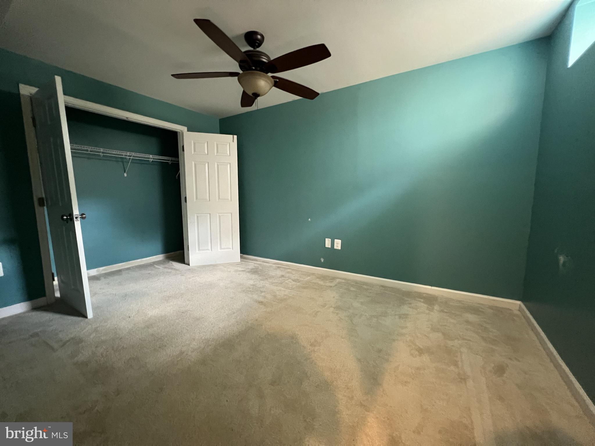 TAYLOR VILLAGE - Residential Lease