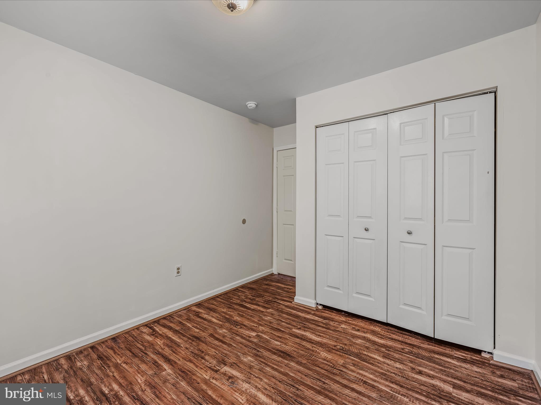 GEORGETOWN SQUARE - Residential