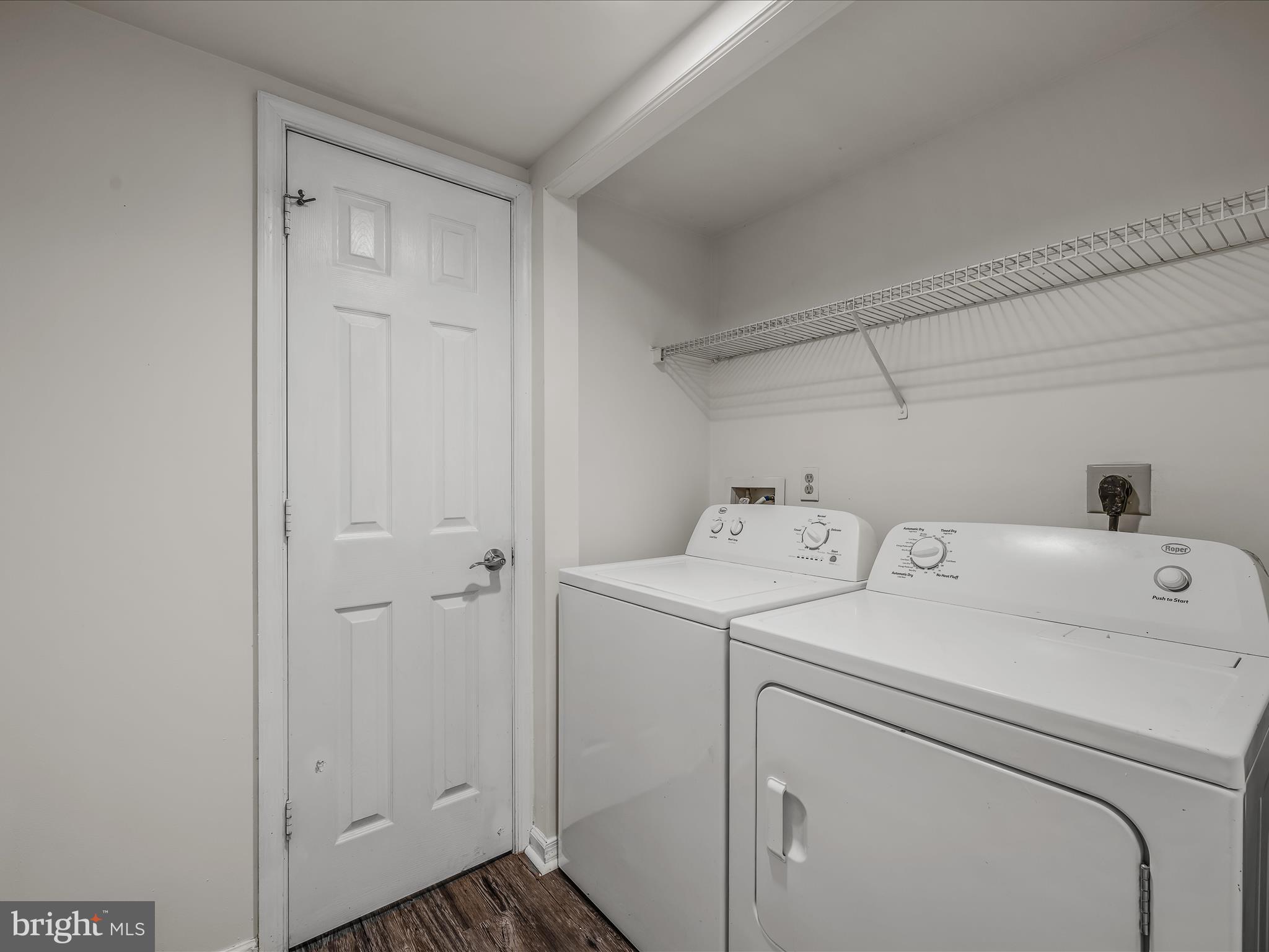 GEORGETOWN SQUARE - Residential