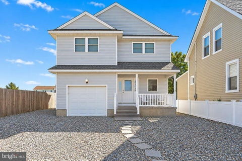 Photo for 15 FARRAGUT AVENUE