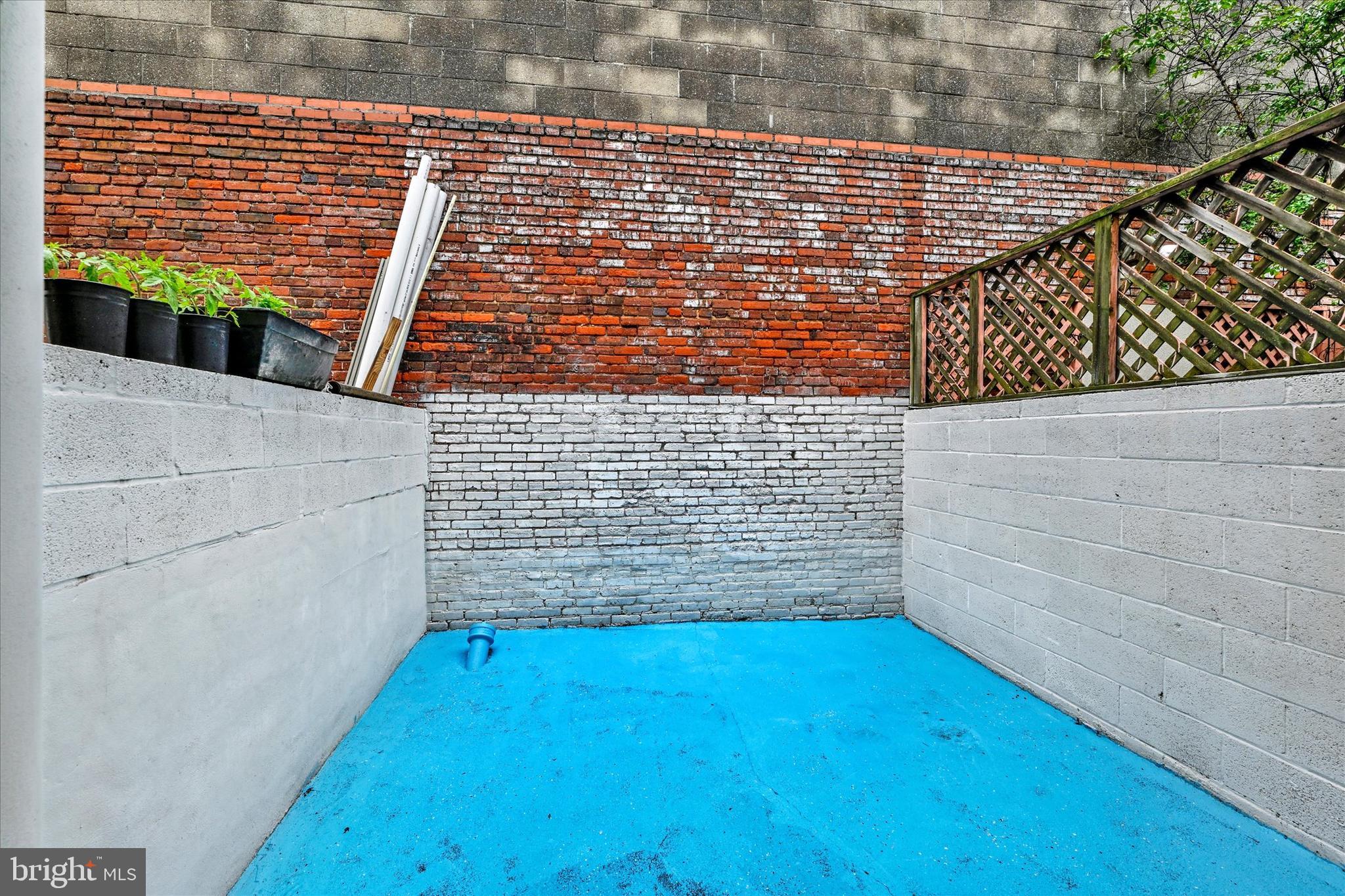BREWERS HILL - Residential
