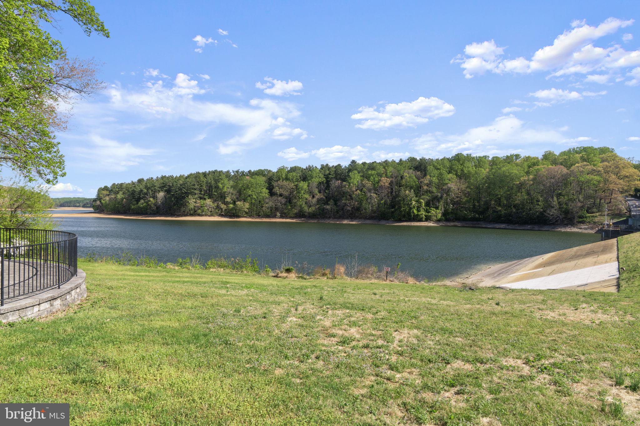CATTAIL CREEK - Residential
