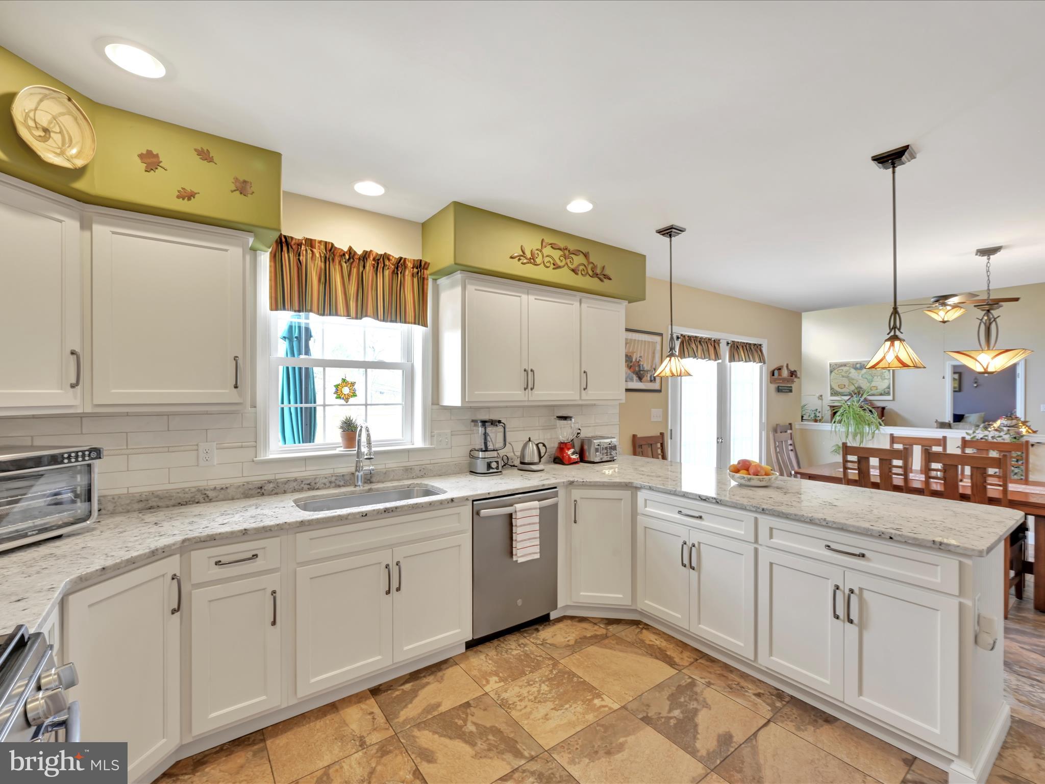 LAFAYETTE PLACE - Residential