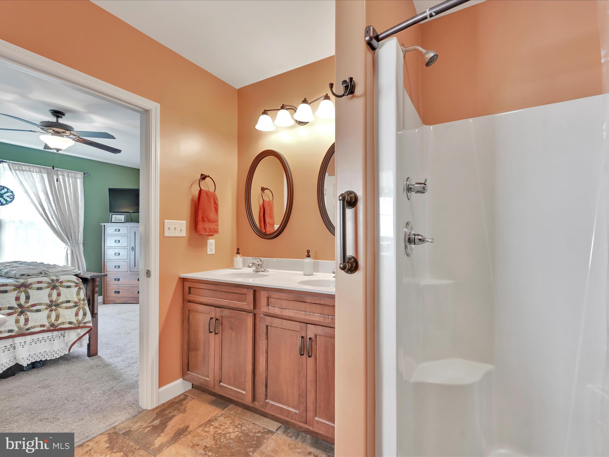 LAFAYETTE PLACE - Residential