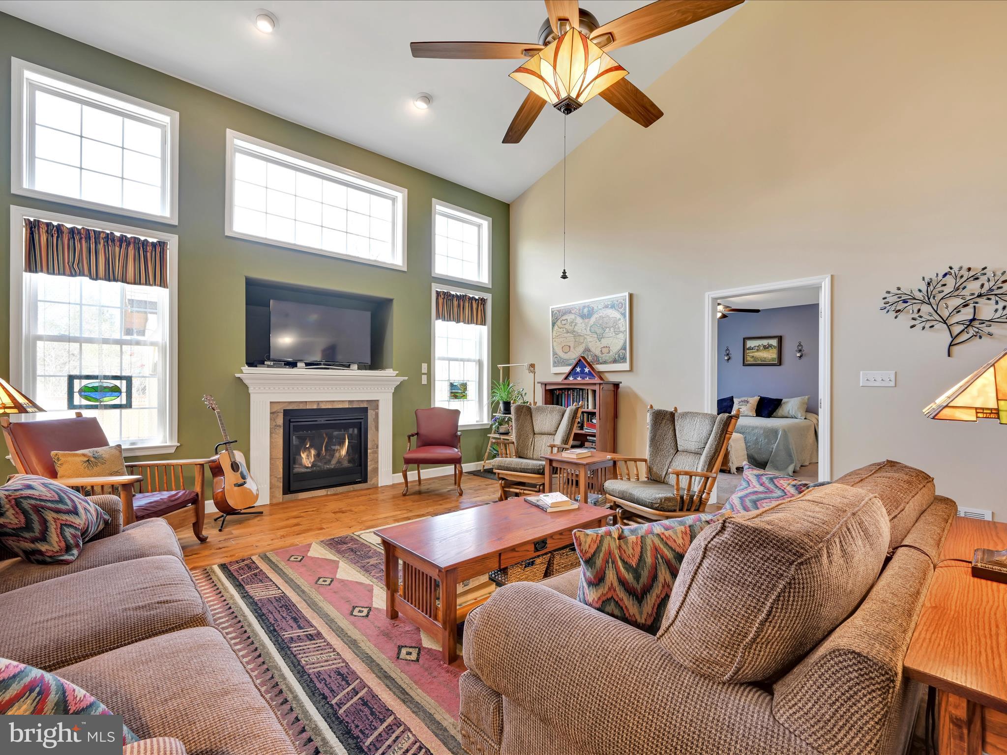 LAFAYETTE PLACE - Residential