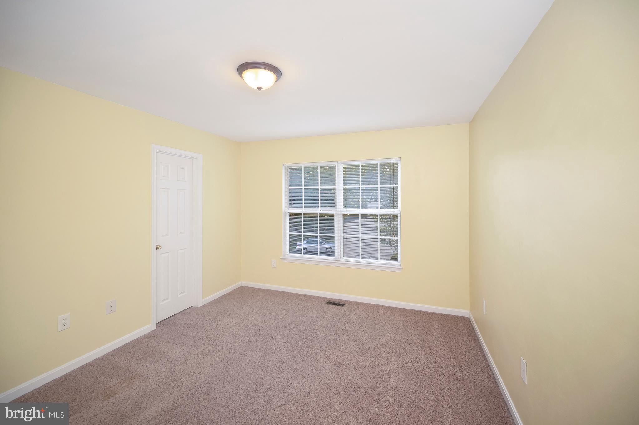 STRATFORD PLACE - Residential