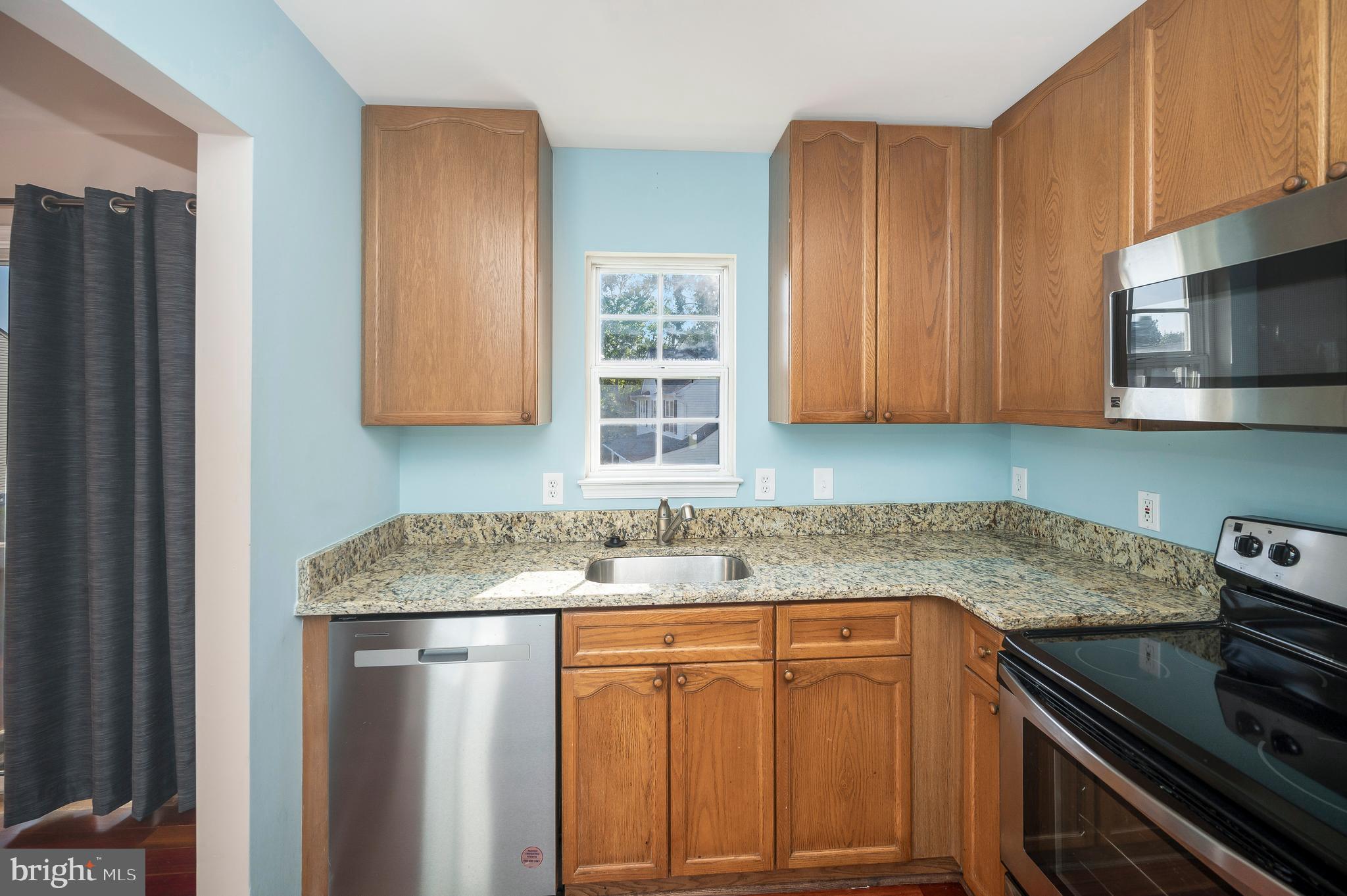 STRATFORD PLACE - Residential